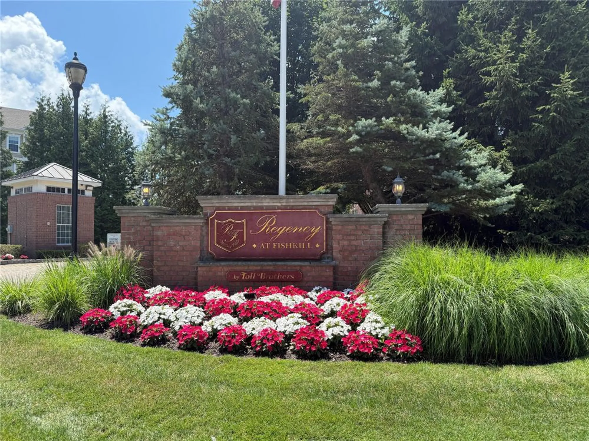 Property Slideshow image 3 of 43 | 326 regency dr, Fishkill, NY, 12524