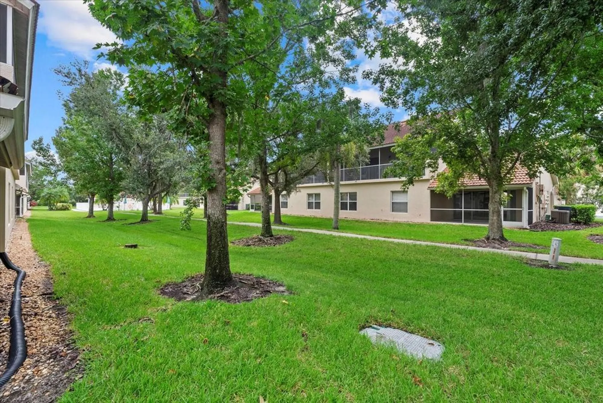 Property Slideshow image 22 of 28 | 7243 cedar hollow cir, Bradenton, FL, 34203