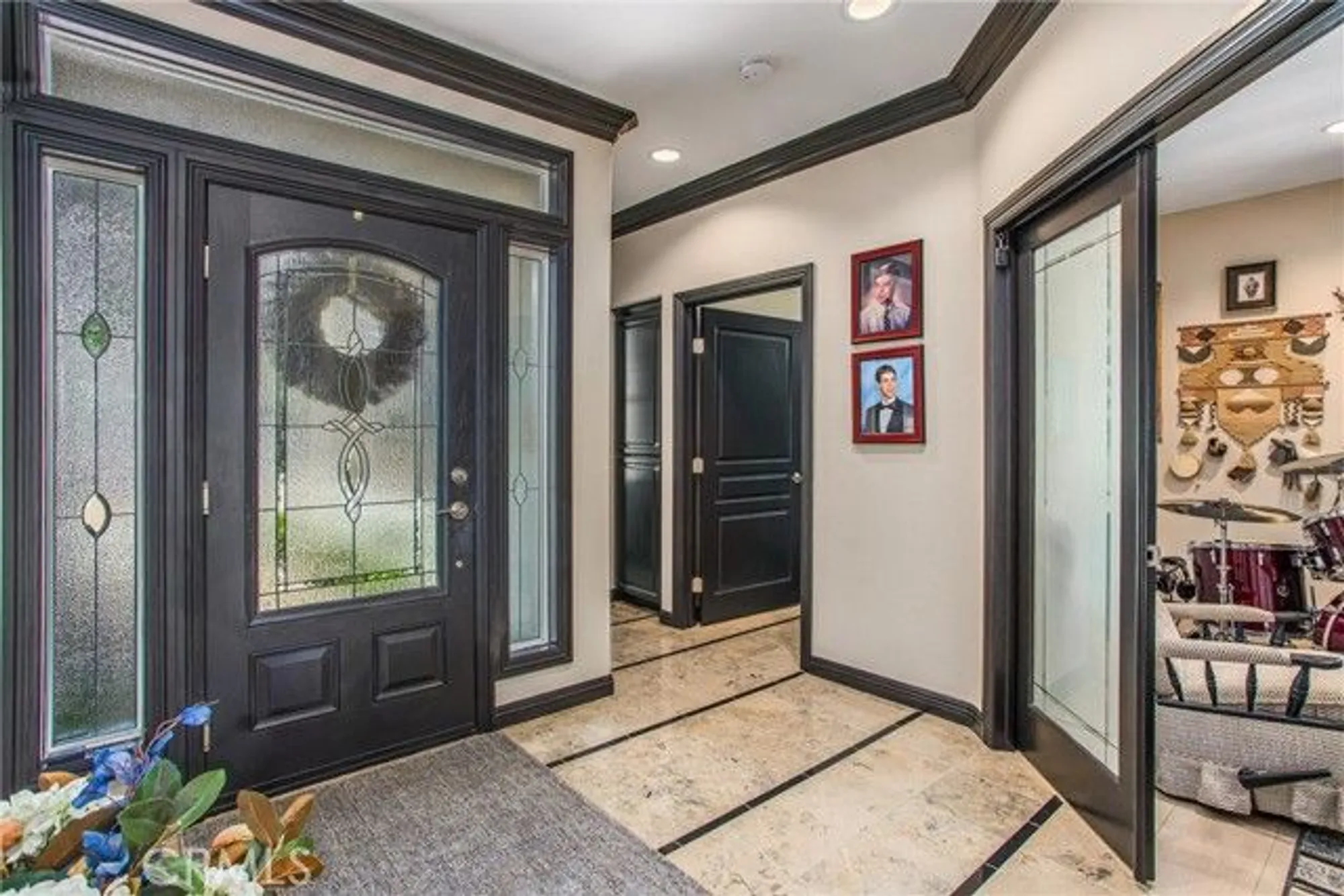 Property Slideshow image 21 of 59 | 132 slippery rock crk, Beaumont, CA, 92223