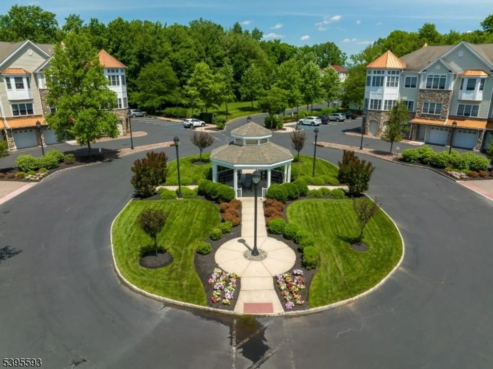 Property Slideshow image 25 of 32 | 1217 berry farm rd, Whitehouse Station, NJ, 08889