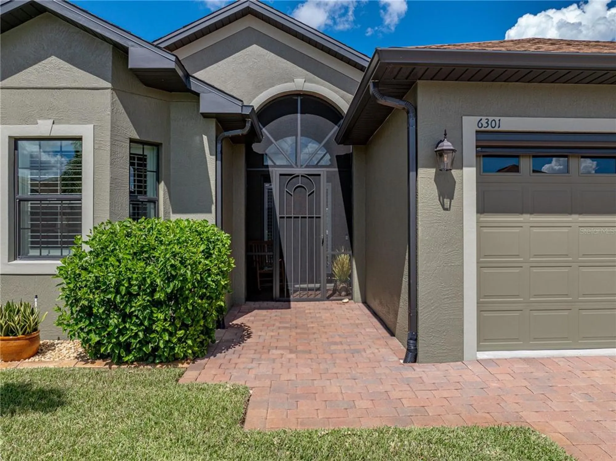 Property Slideshow image 2 of 96 | 6301 pinehurst loop, Winter Haven, FL, 33884