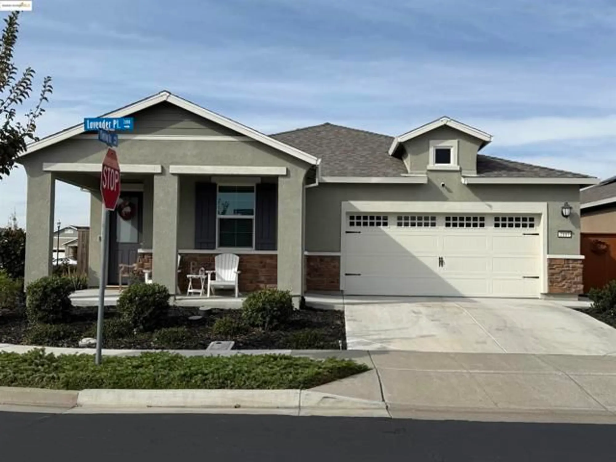 Property Slideshow image 1 of 45 | 2107 lavender pl, Rio Vista, CA, 94571