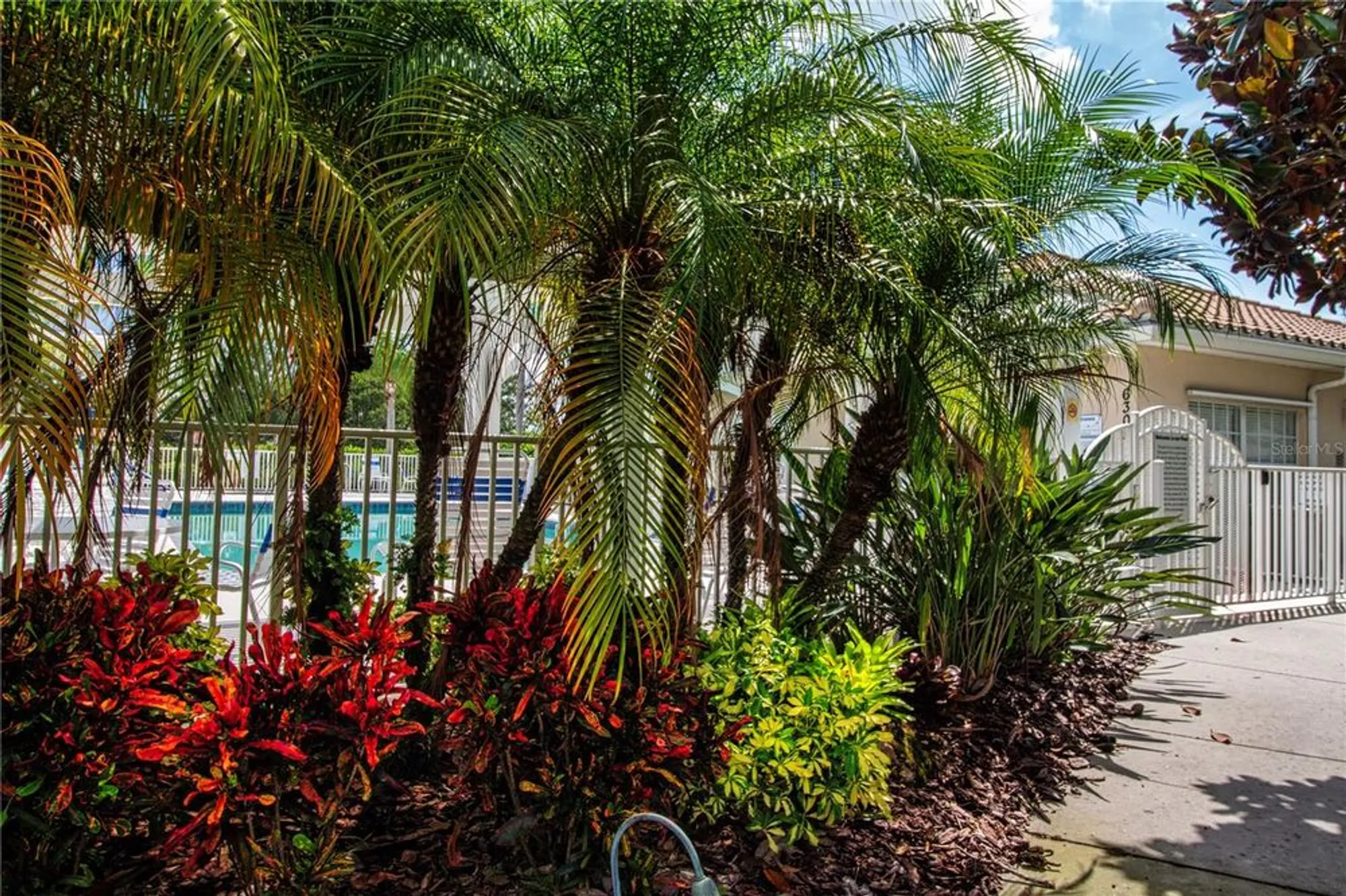 Property Slideshow image 53 of 71 | 6426 bay cedar ln # 101, Bradenton, FL, 34203