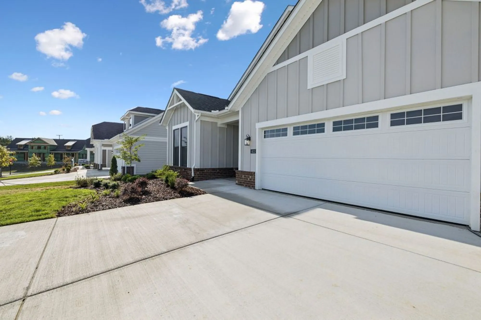 Property Slideshow image 4 of 60 | 412 gooding blvd, Smyrna, TN, 37167