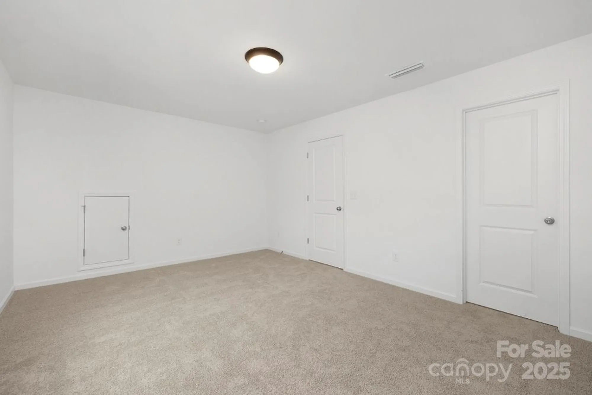 Property Slideshow image 26 of 37 | 24558 blue heron cir # 402, Lancaster, SC, 29720