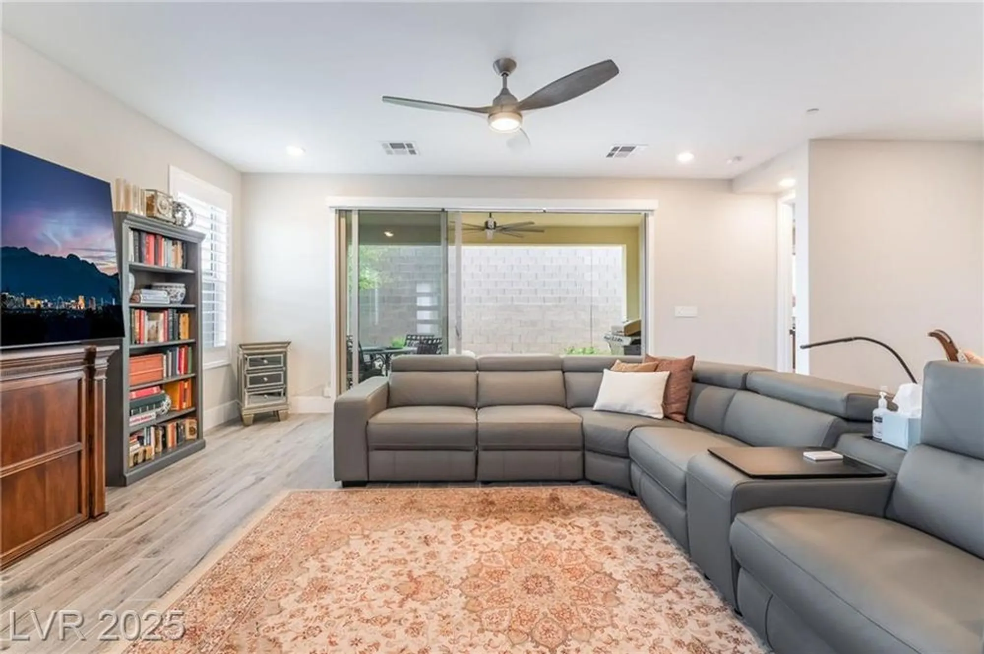 Property Slideshow image 7 of 43 | 9553 jadeite ln, Las Vegas, NV, 89143