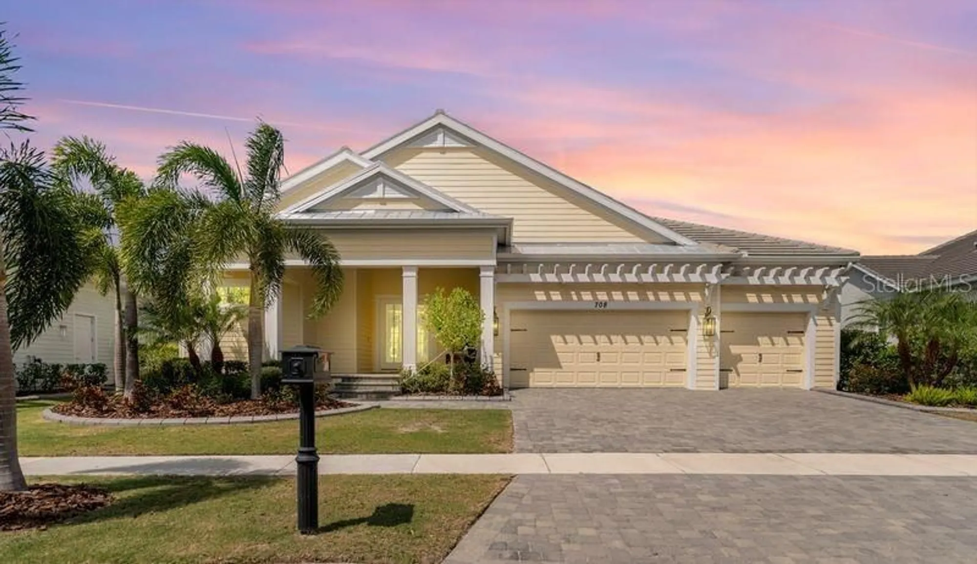 Property Slideshow image 1 of 95 | 708 manns harbor dr, Apollo Beach, FL, 33572