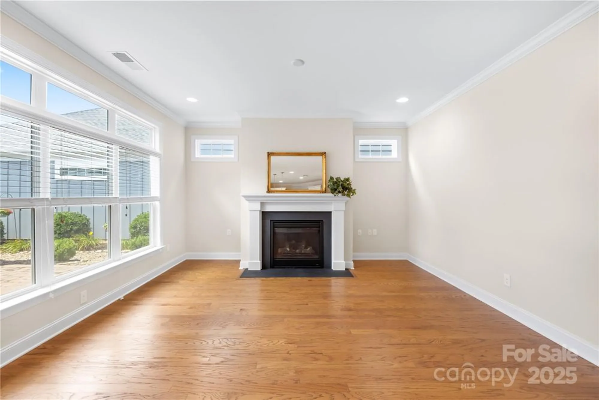 Property Slideshow image 12 of 47 | 135 valleymist ln, Mooresville, NC, 28117