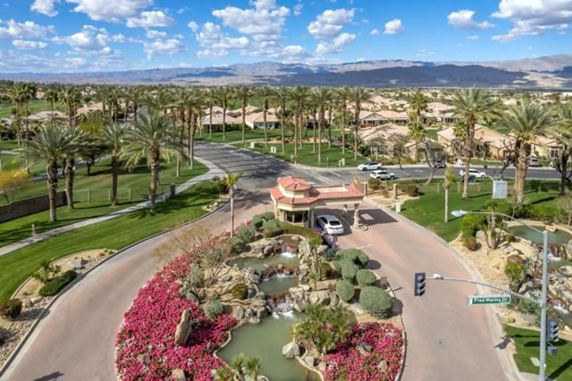 Property Slideshow image 10 of 39 | 44382 royal lytham dr, Indio, CA, 92201