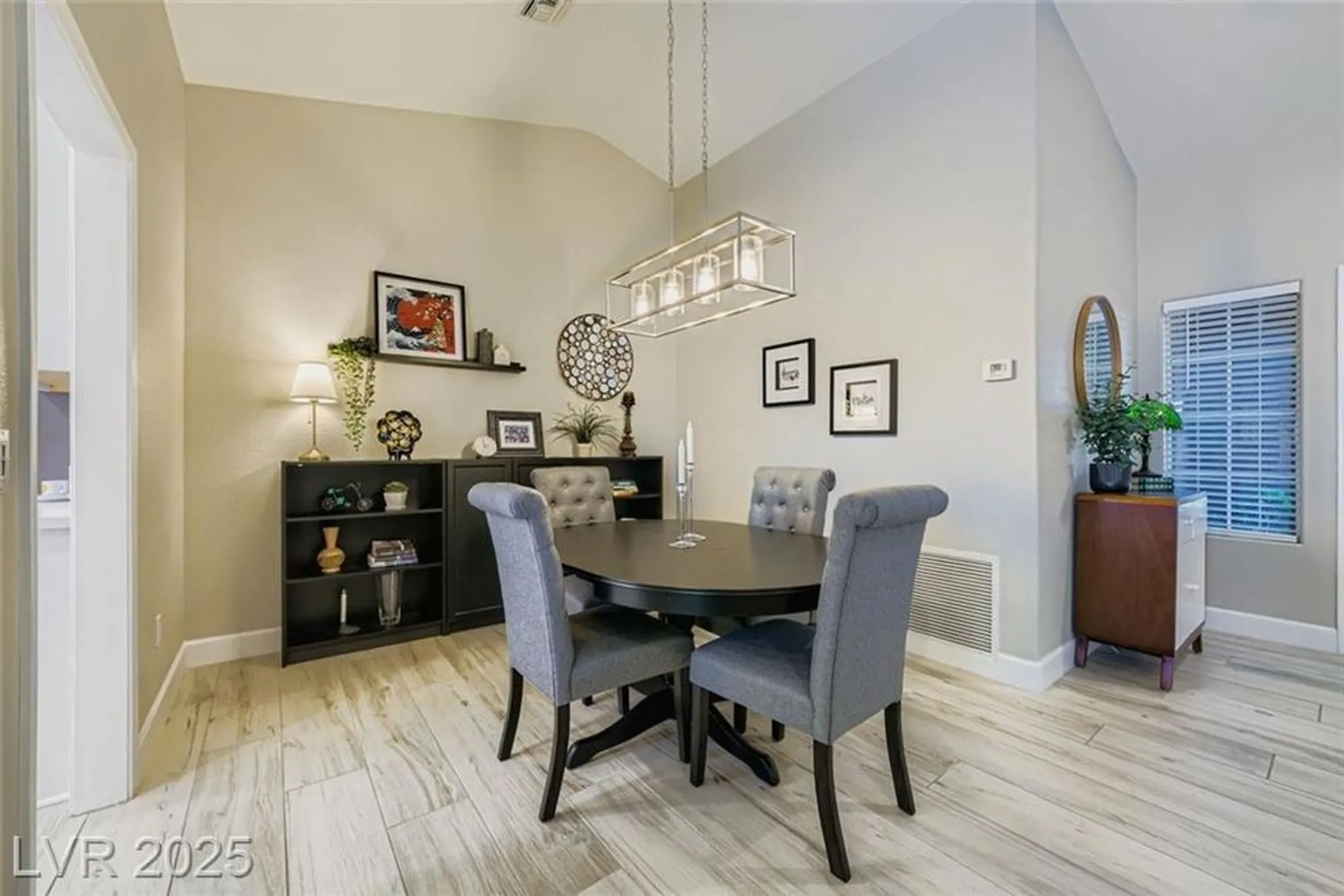 Property Slideshow image 7 of 22 | 2812 lotus hill dr, Las Vegas, NV, 89134