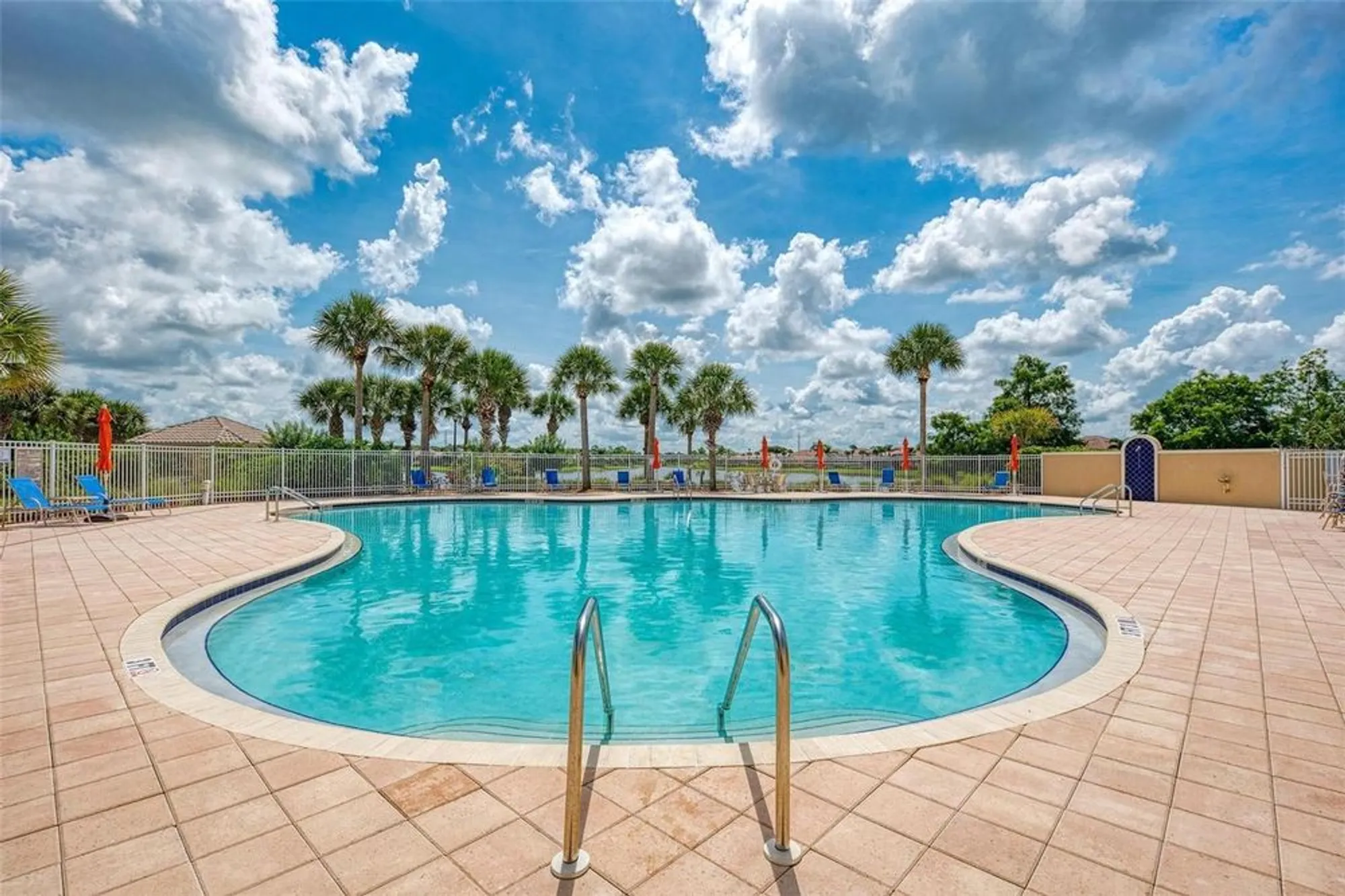 Property Slideshow image 52 of 65 | 5827 benevento dr, Sarasota, FL, 34238