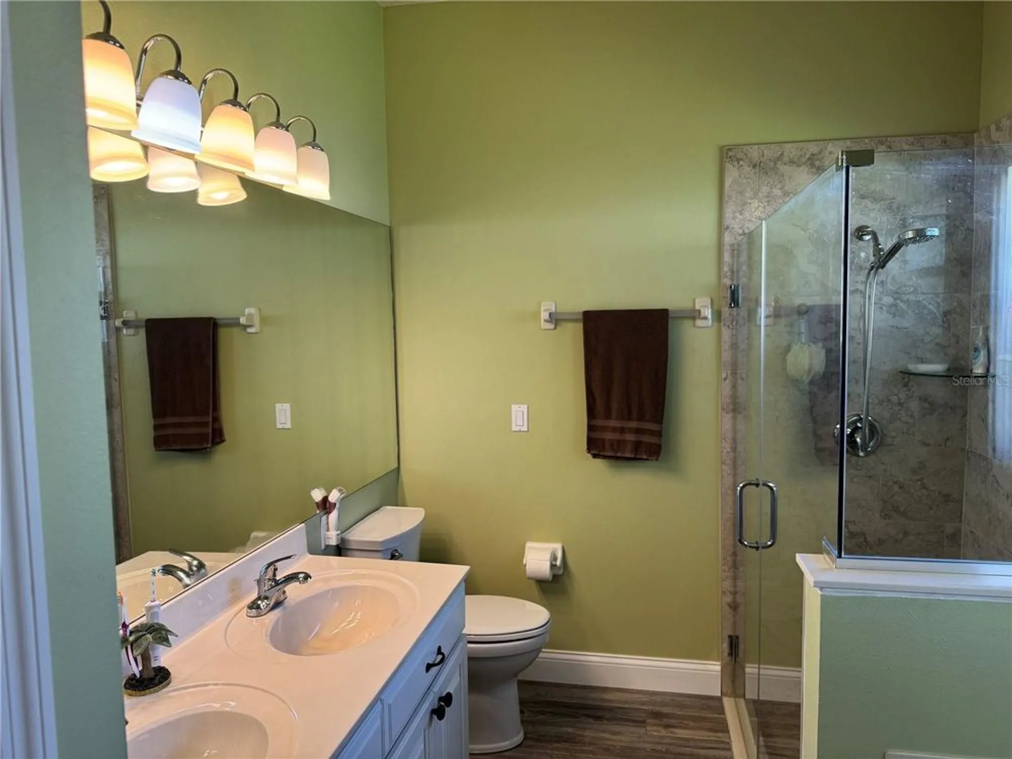Property Slideshow image 15 of 52 | 3709 fairfield dr, Clermont, FL, 34711