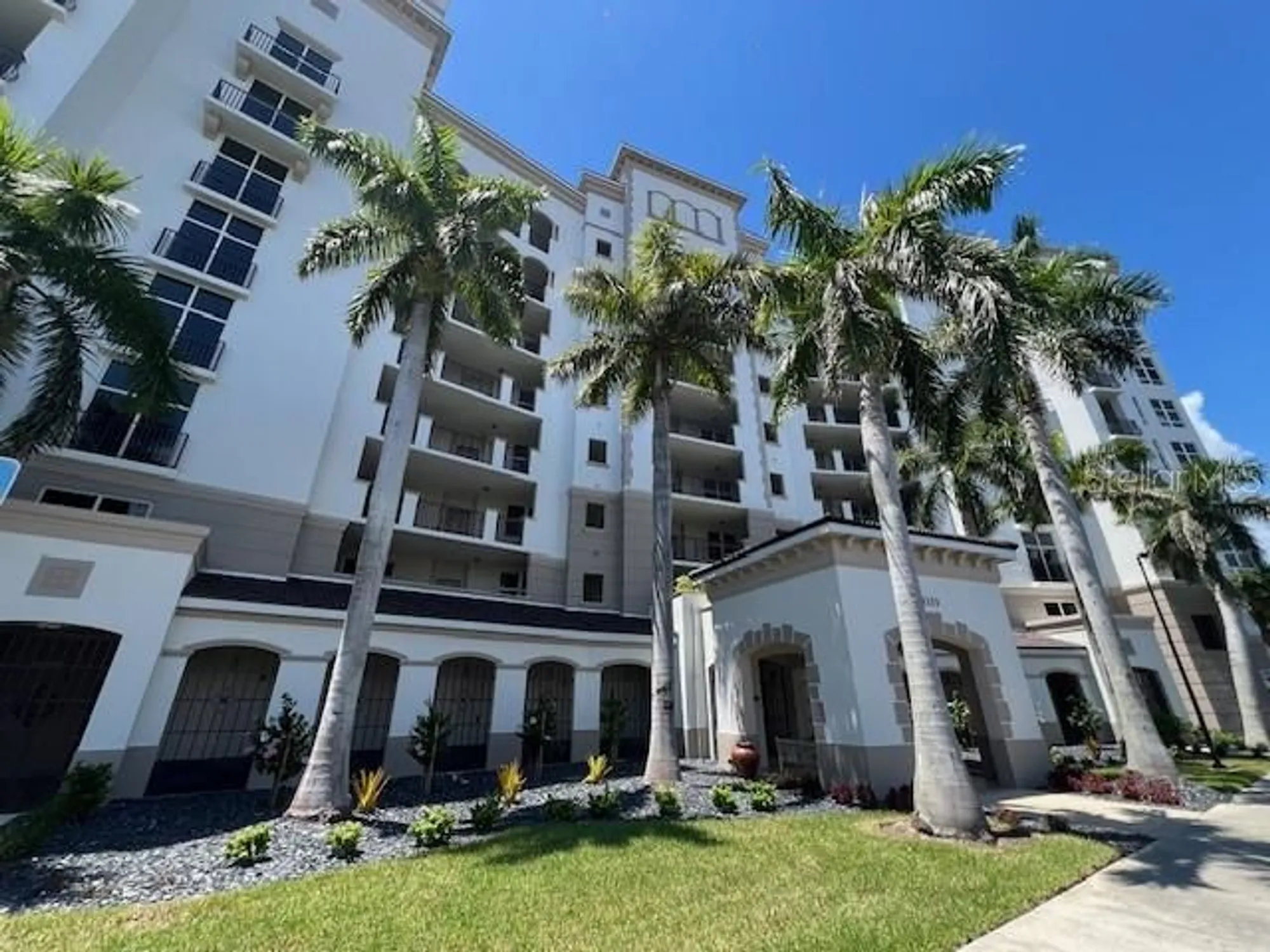 Property Slideshow image 4 of 62 | 3333 sunset key cir 303, Punta Gorda, FL, 33955