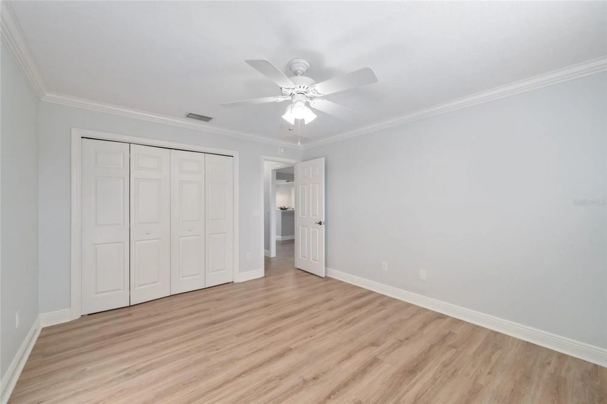 Property Slideshow image 28 of 62 | 967 livingston loop, The Villages, FL, 32162