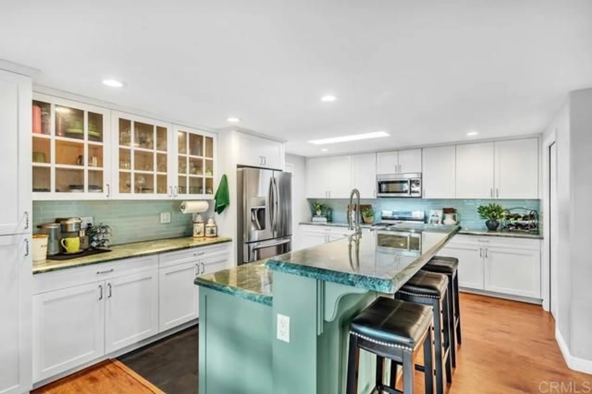 Property Slideshow image 14 of 42 | 4169 rhodes way, Oceanside, CA, 92056