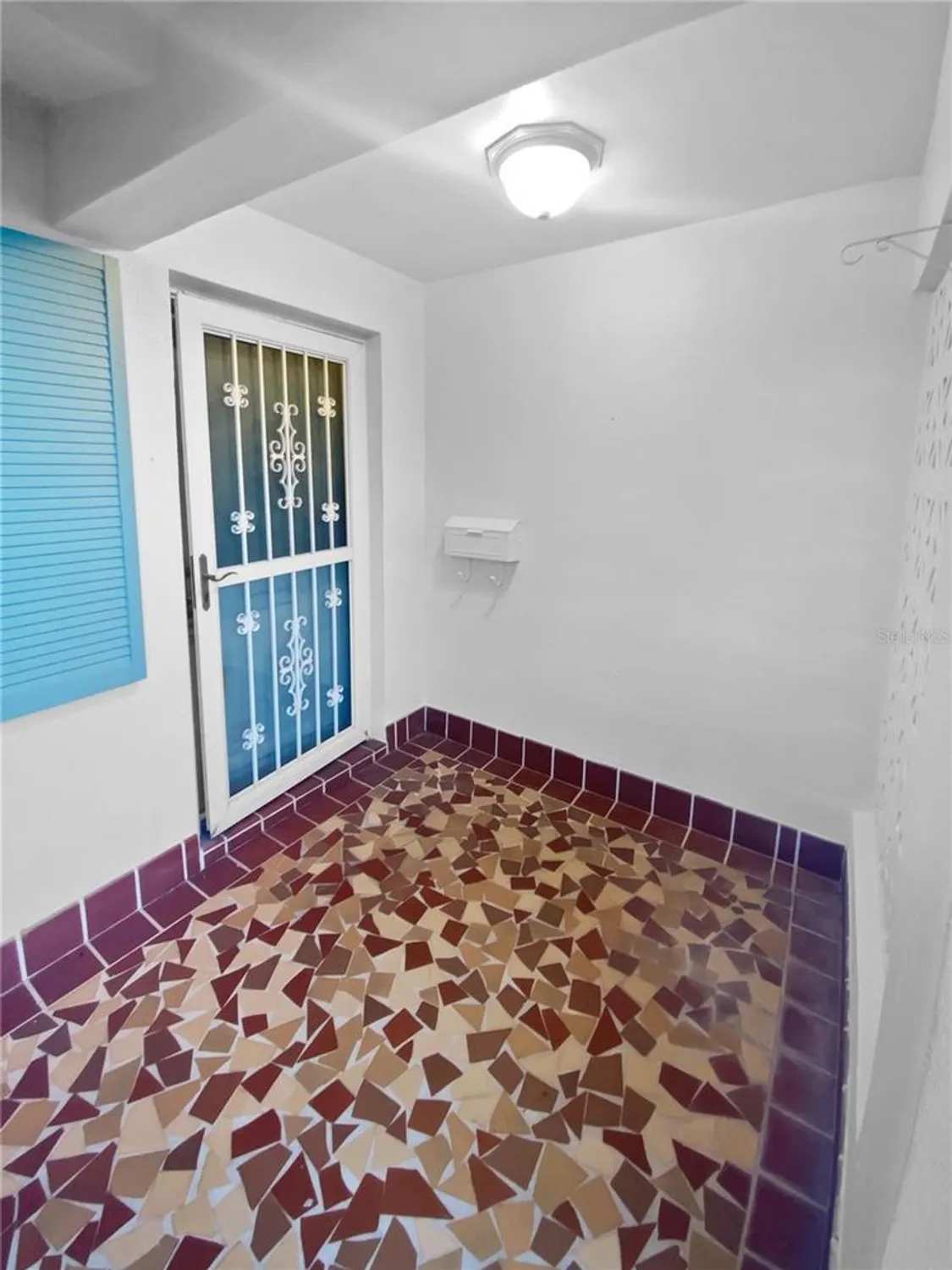 Property Slideshow image 13 of 41 | 9506 141st st, Seminole, FL, 33776