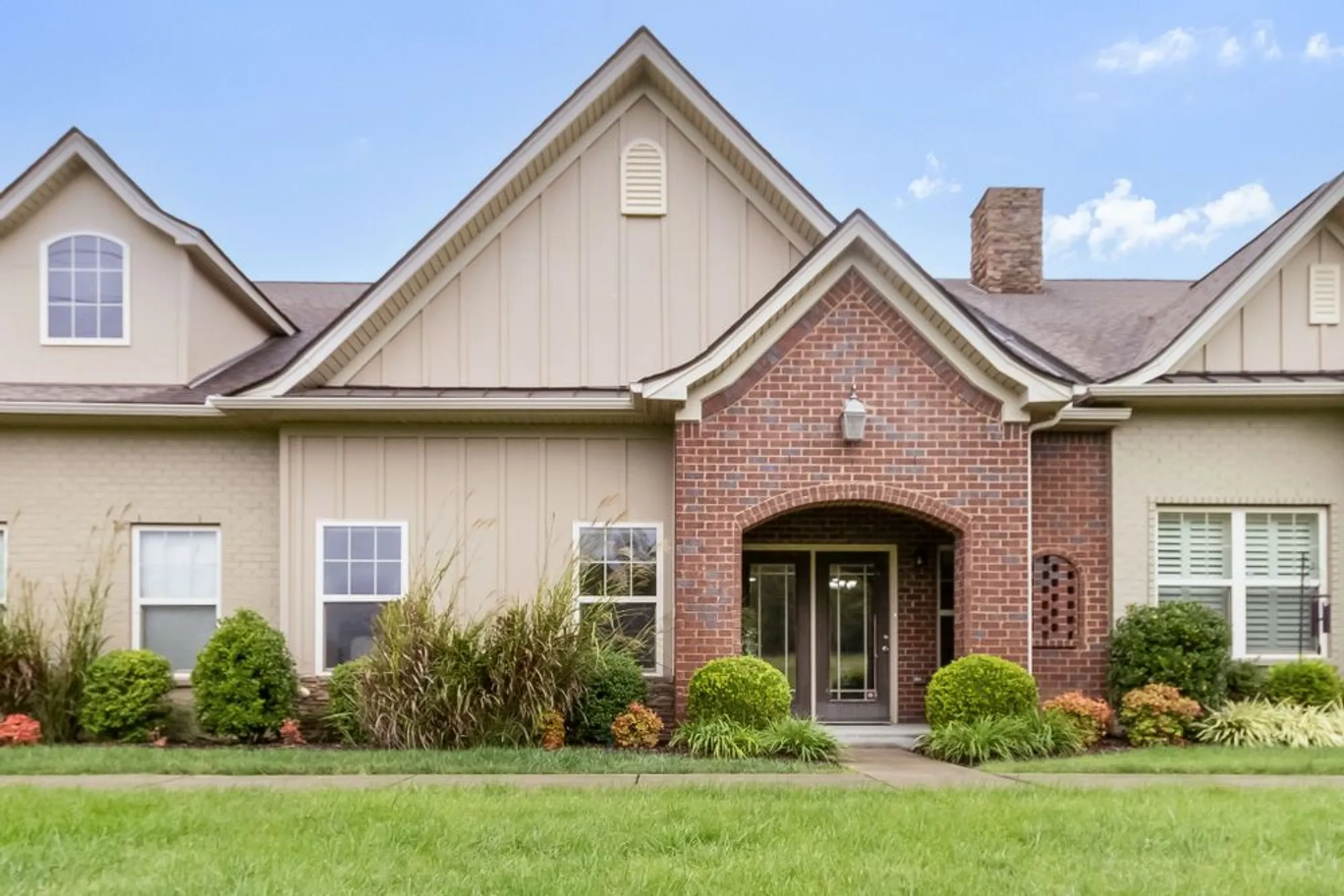 Property Slideshow image 2 of 26 | 208 siegert pl, Nolensville, TN, 37135