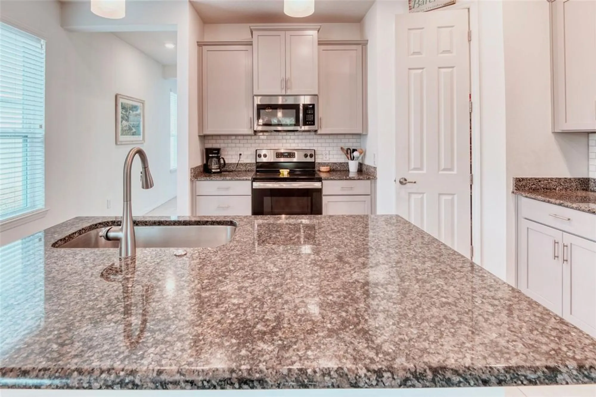 Property Slideshow image 20 of 54 | 2285 palm tree dr, Kissimmee, FL, 34759