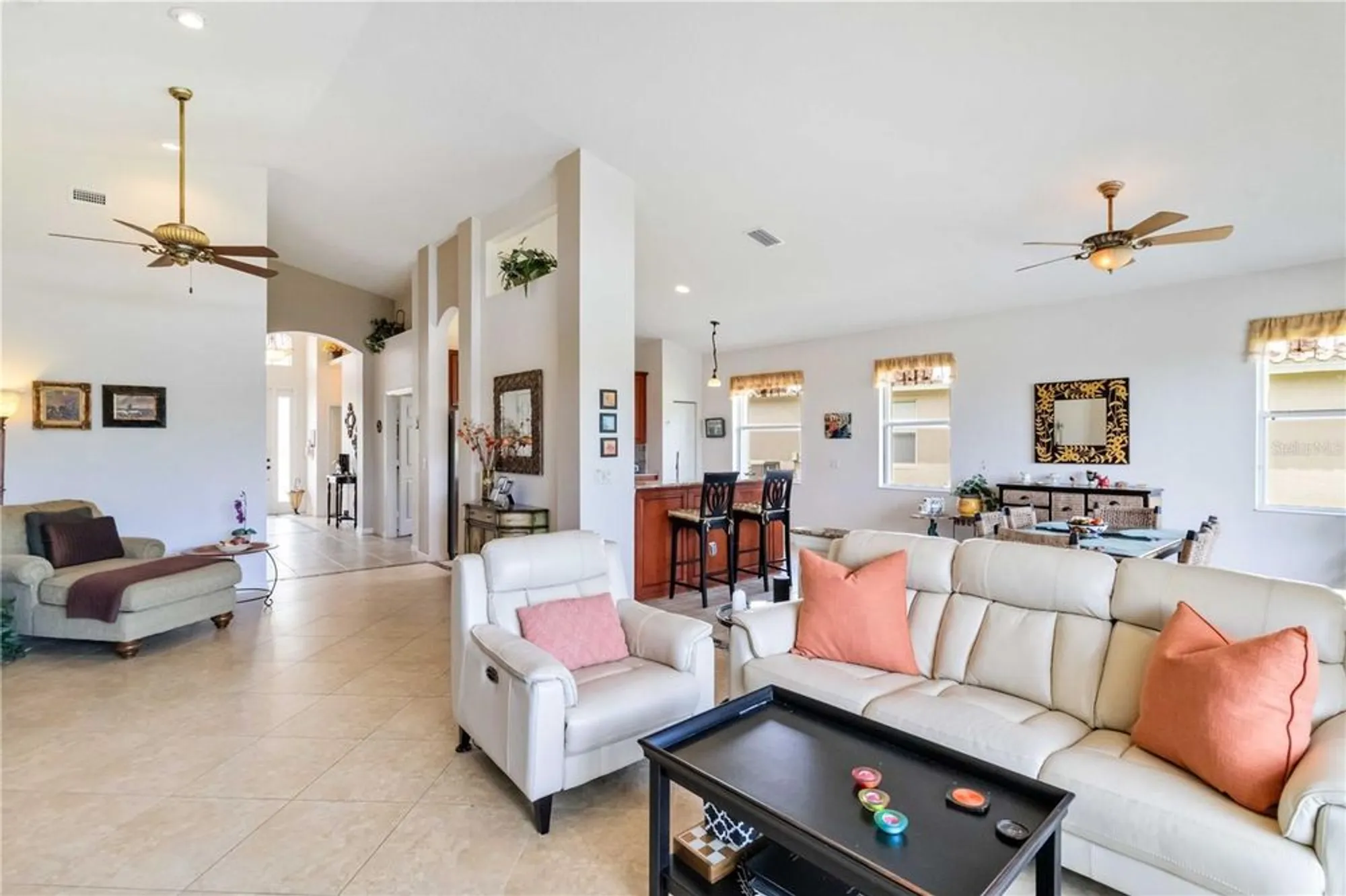 Property Slideshow image 5 of 31 | 4211 64th dr e unit e, Sarasota, FL, 34243