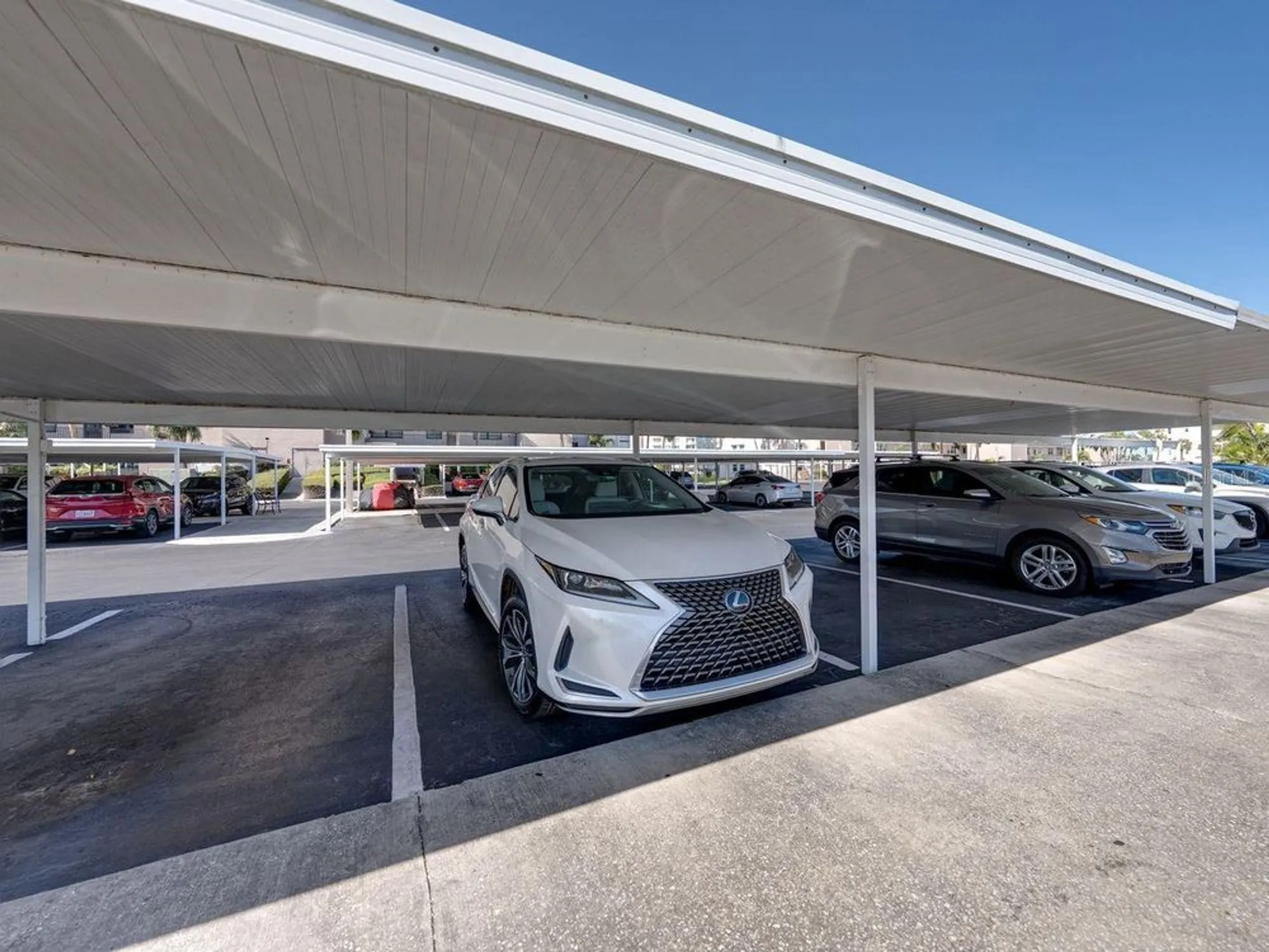 Property Slideshow image 35 of 80 | 7600 sun island dr 703, South Pasadena, FL, 33707