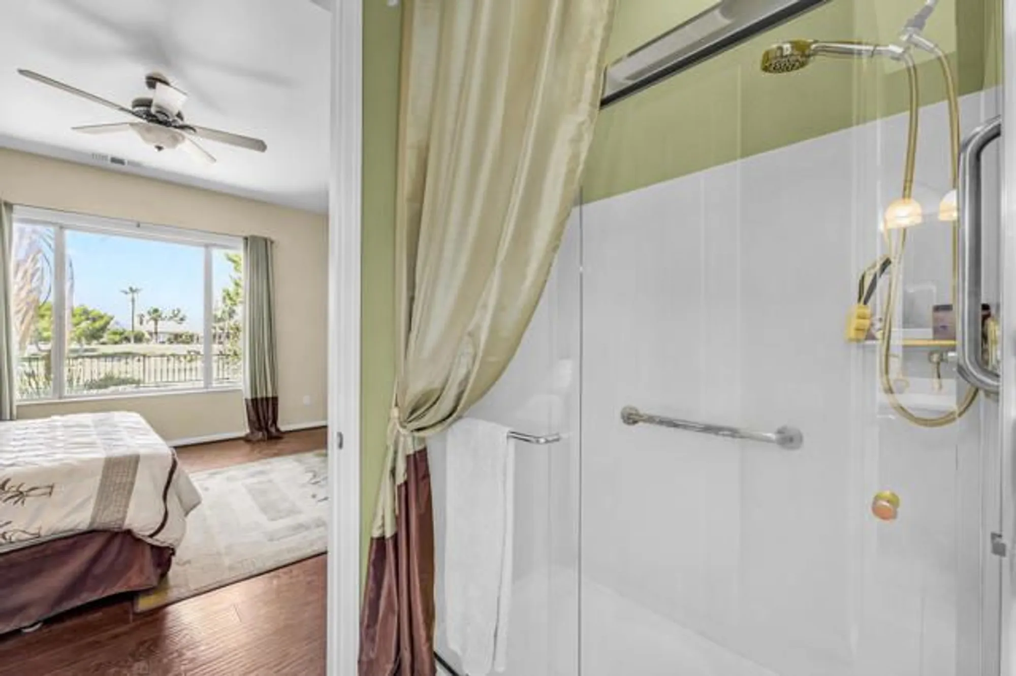 Property Slideshow image 19 of 47 | 81193 avenida tres lagunas, Indio, CA, 92203