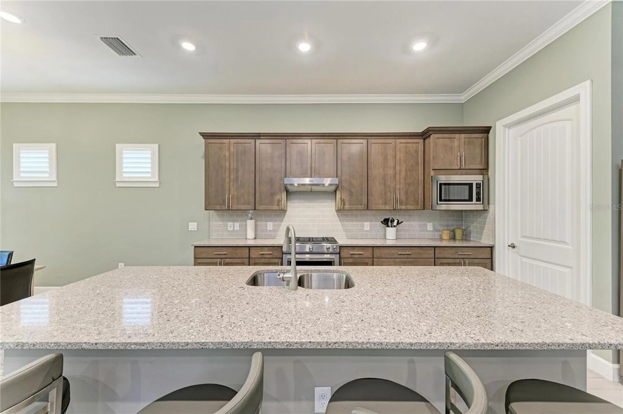Property Slideshow image 21 of 85 | 17631 colebrook cir, Lakewood Ranch, FL, 34202