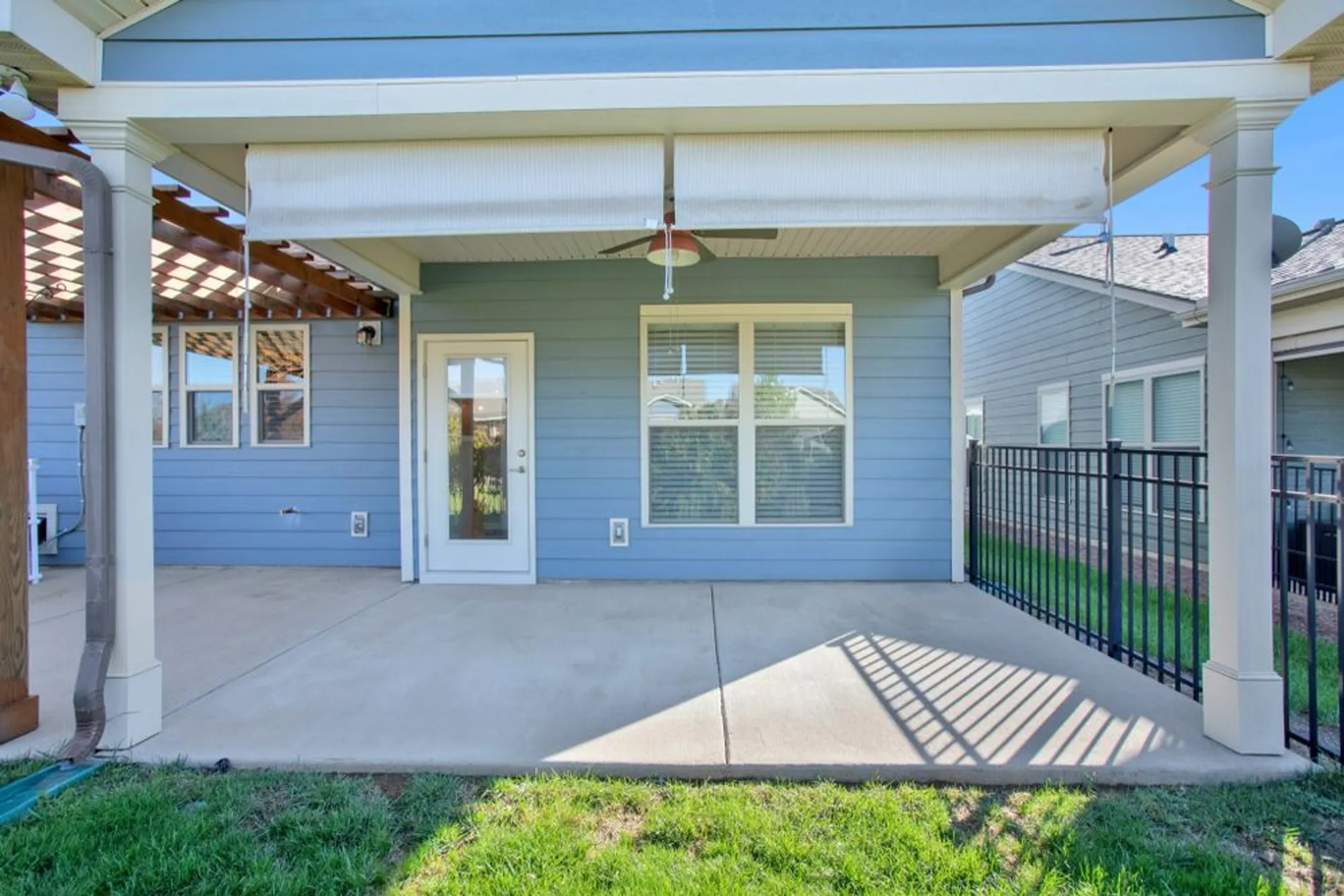 Property Slideshow image 34 of 49 | 1217 del webb blvd, Spring Hill, TN, 37174