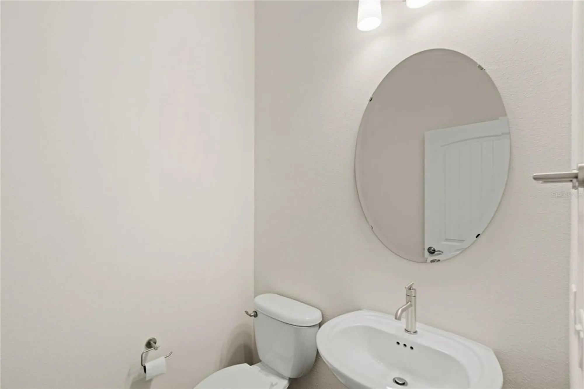 Property Slideshow image 36 of 52 | 15084 canopy cover dr, Winter Garden, FL, 34787