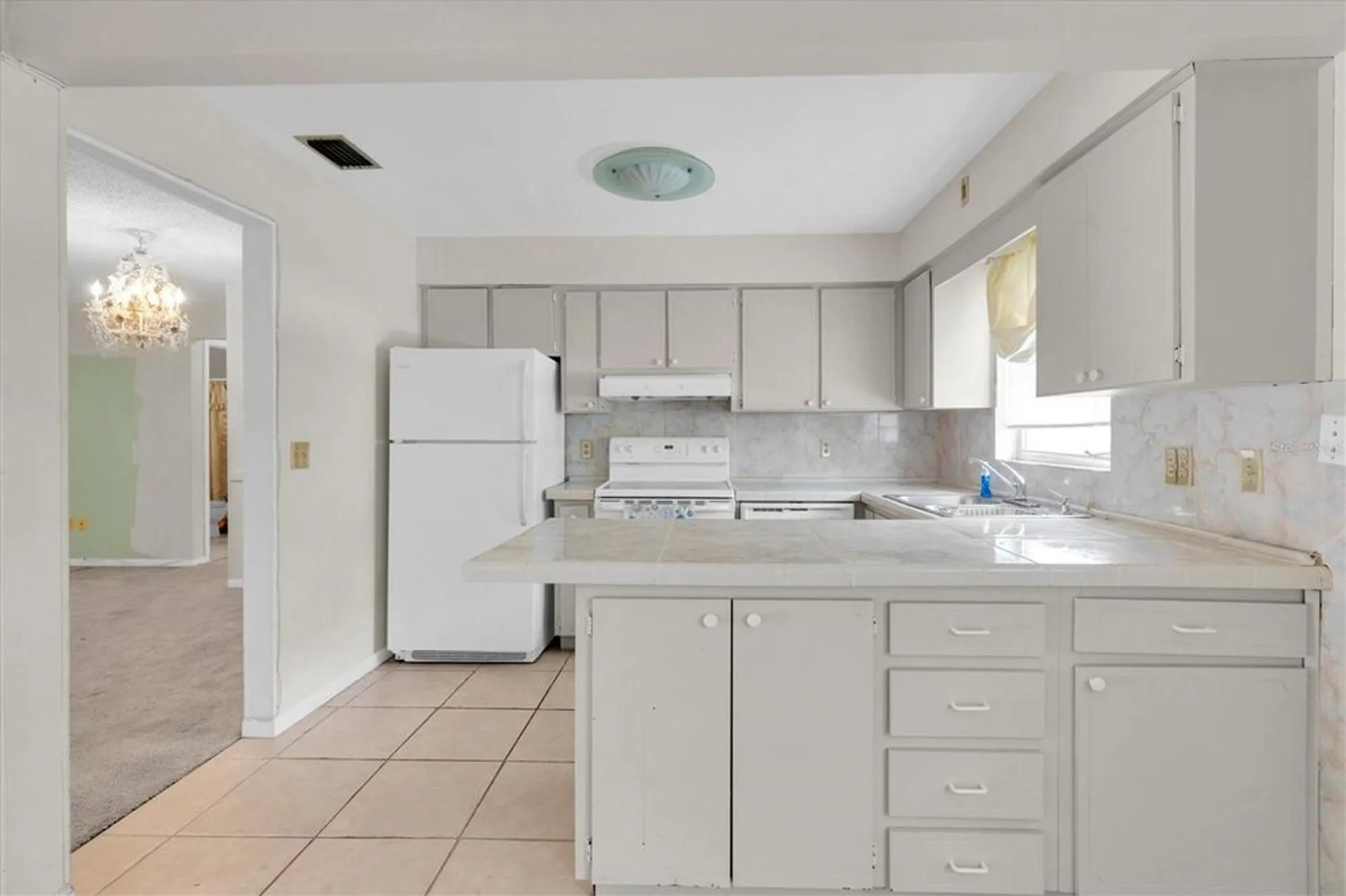 Property Slideshow image 8 of 27 | 7000 lafayette, Pinellas Park, FL, 33781