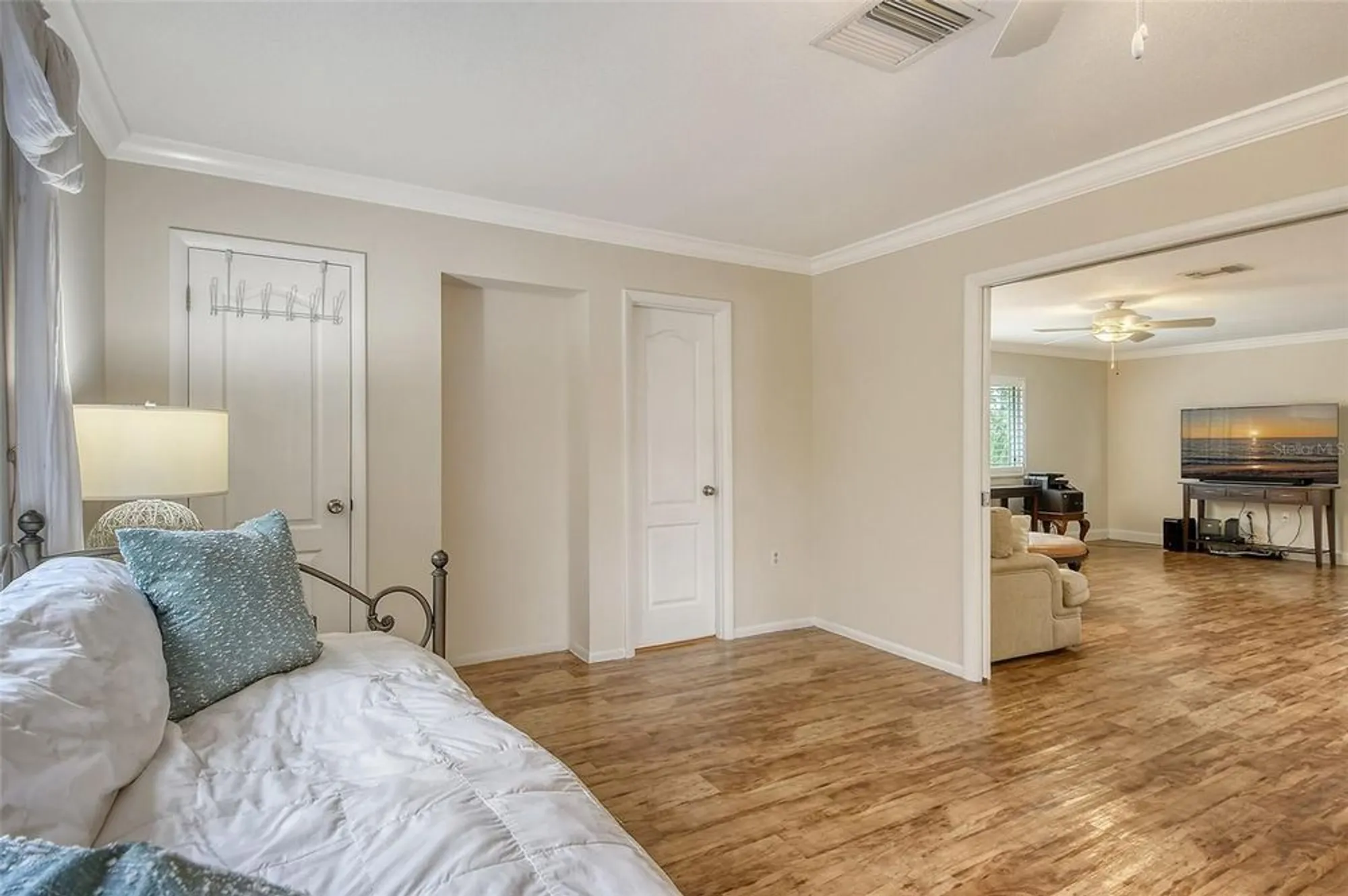 Property Slideshow image 22 of 35 | 2325 riverbluff pkwy # v247, Sarasota, FL, 34231