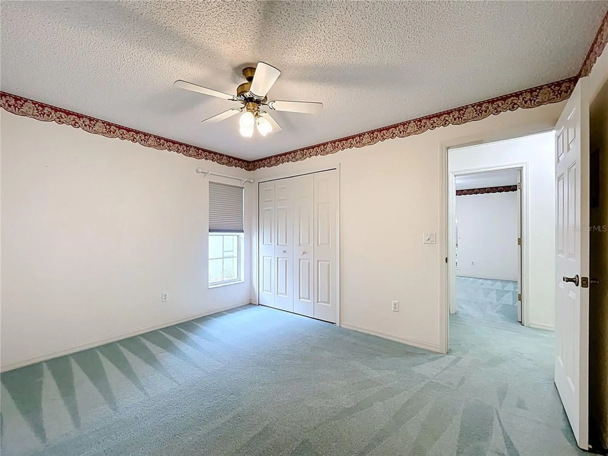 Property Slideshow image 24 of 63 | 5518 queen victoria dr, Leesburg, FL, 34748