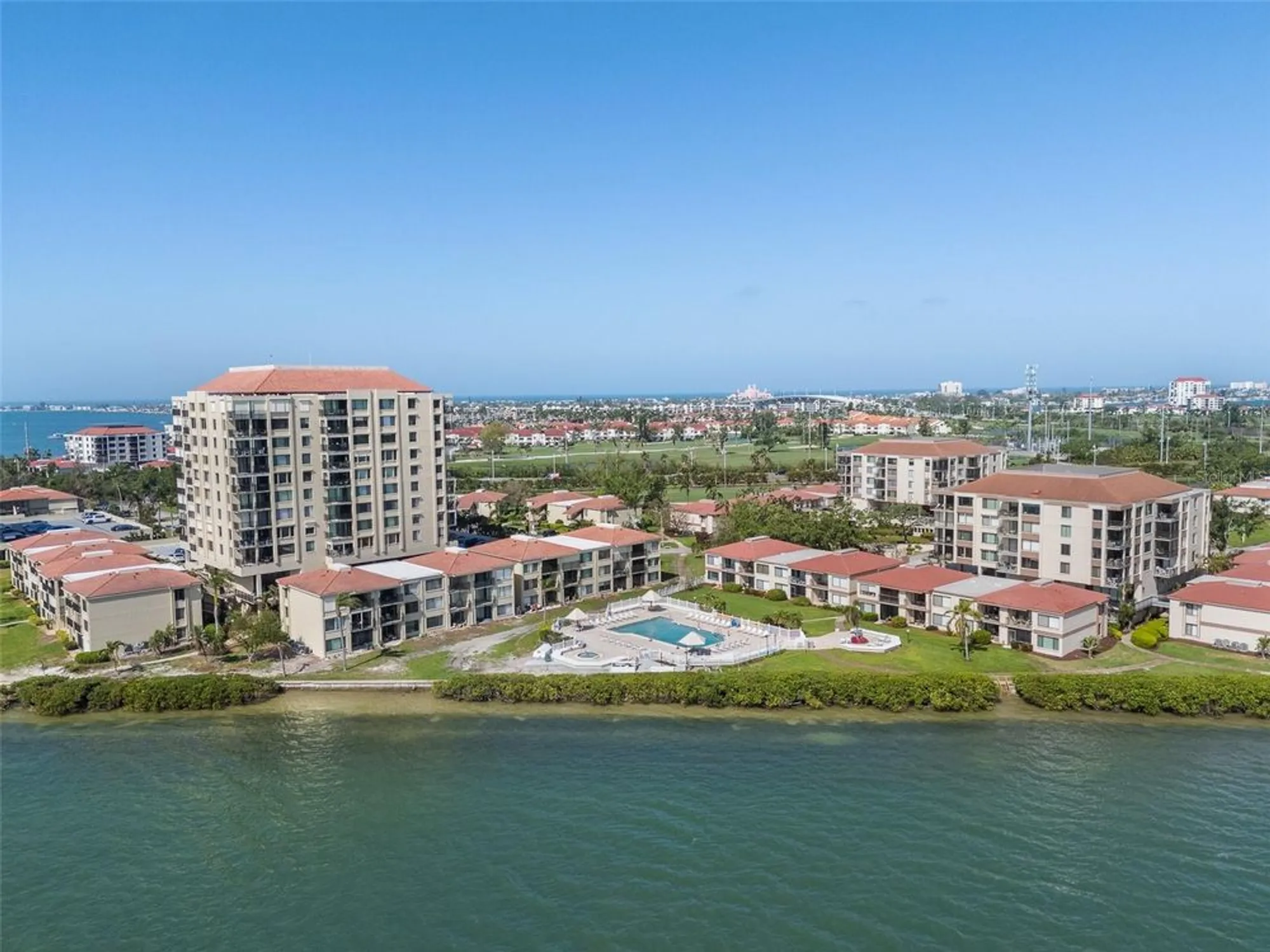 Property Slideshow image 37 of 41 | 6269 palma del mar blvd s apt 112, St Petersburg, FL, 33715