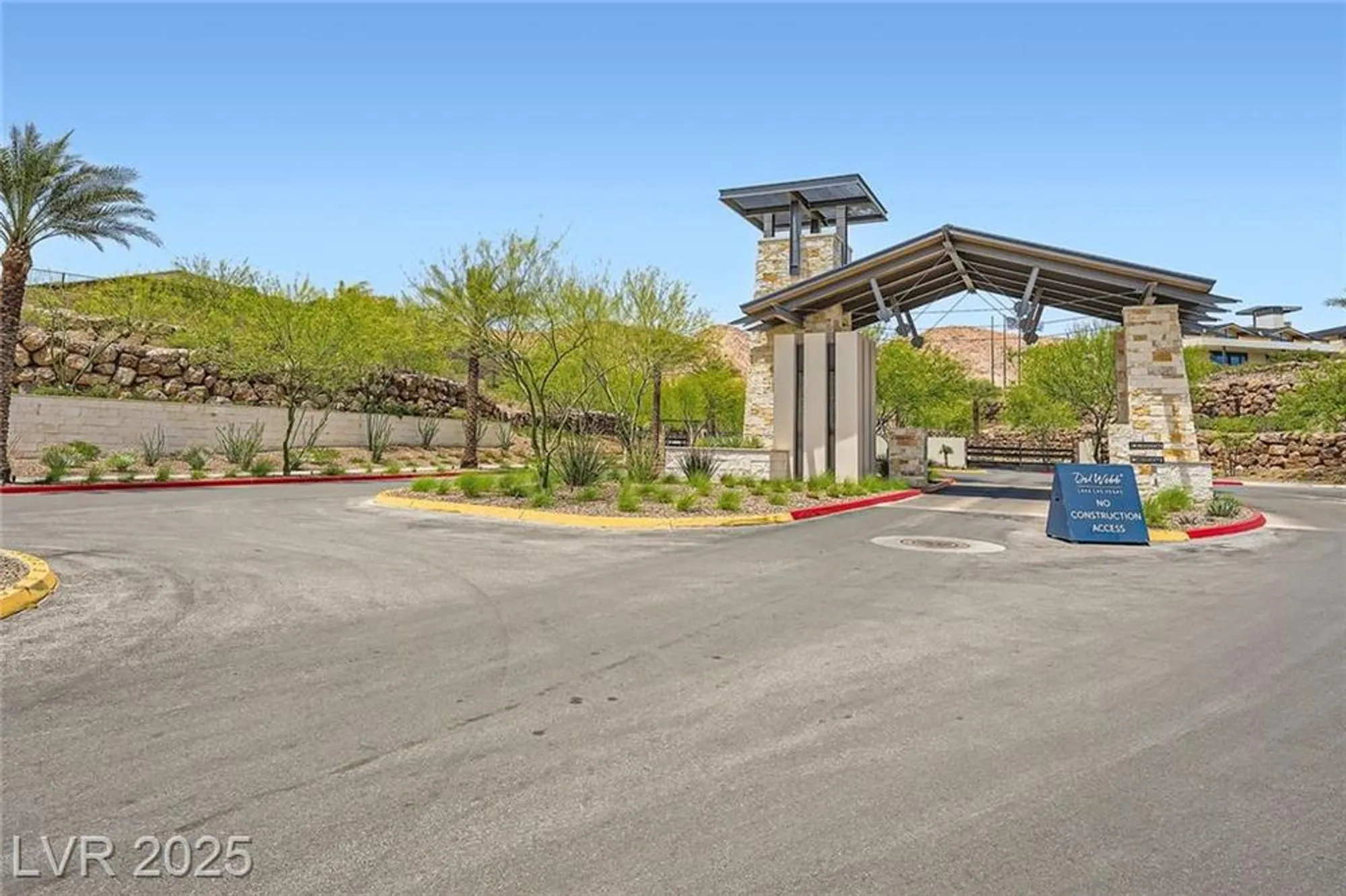 Property Slideshow image 31 of 36 | 243 sun glaze ave, Henderson, NV, 89011