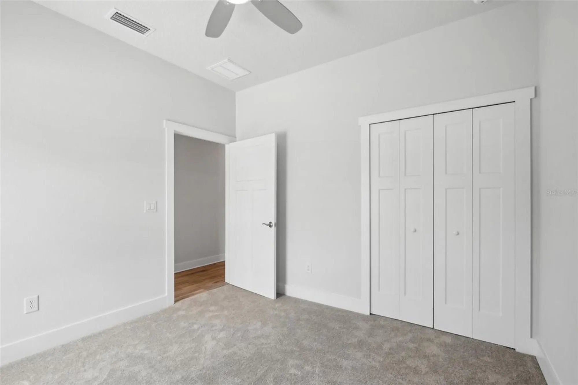 Property Slideshow image 23 of 32 | 718 desert hills way, Sun City Center, FL, 33573