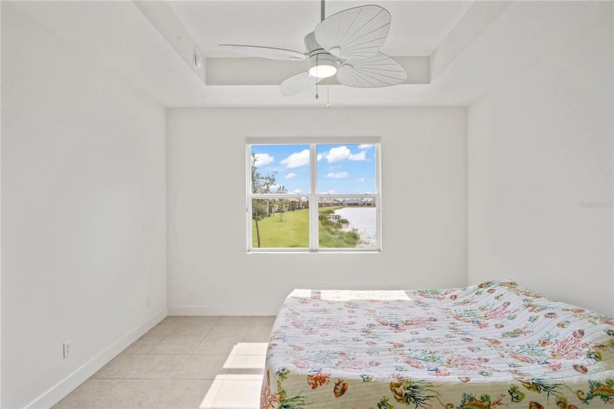 Property Slideshow image 23 of 61 | 4906 avila lakes dr, Wimauma, FL, 33598