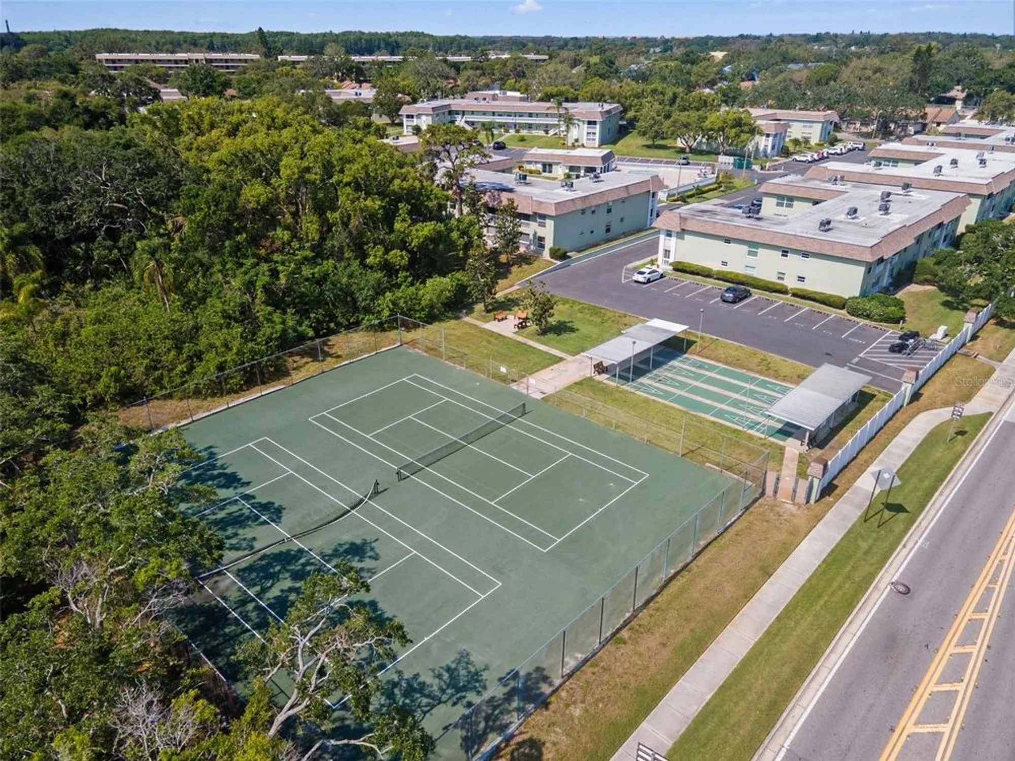 Property Slideshow image 36 of 49 | 1250 s pinellas ave apt 405, Tarpon Springs, FL, 34689