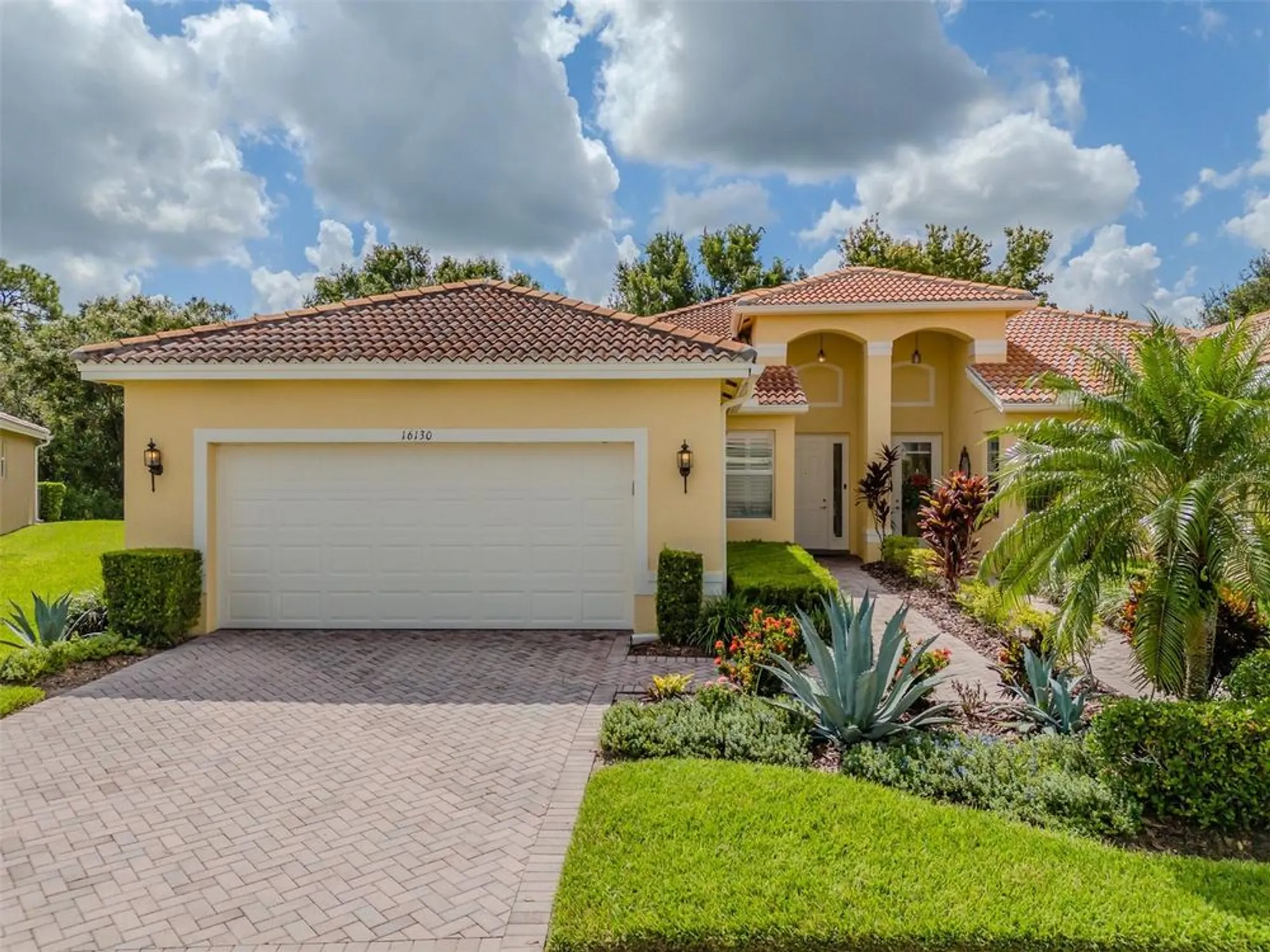 Property Slideshow image 1 of 84 | 16130 amethyst key dr, Wimauma, FL, 33598