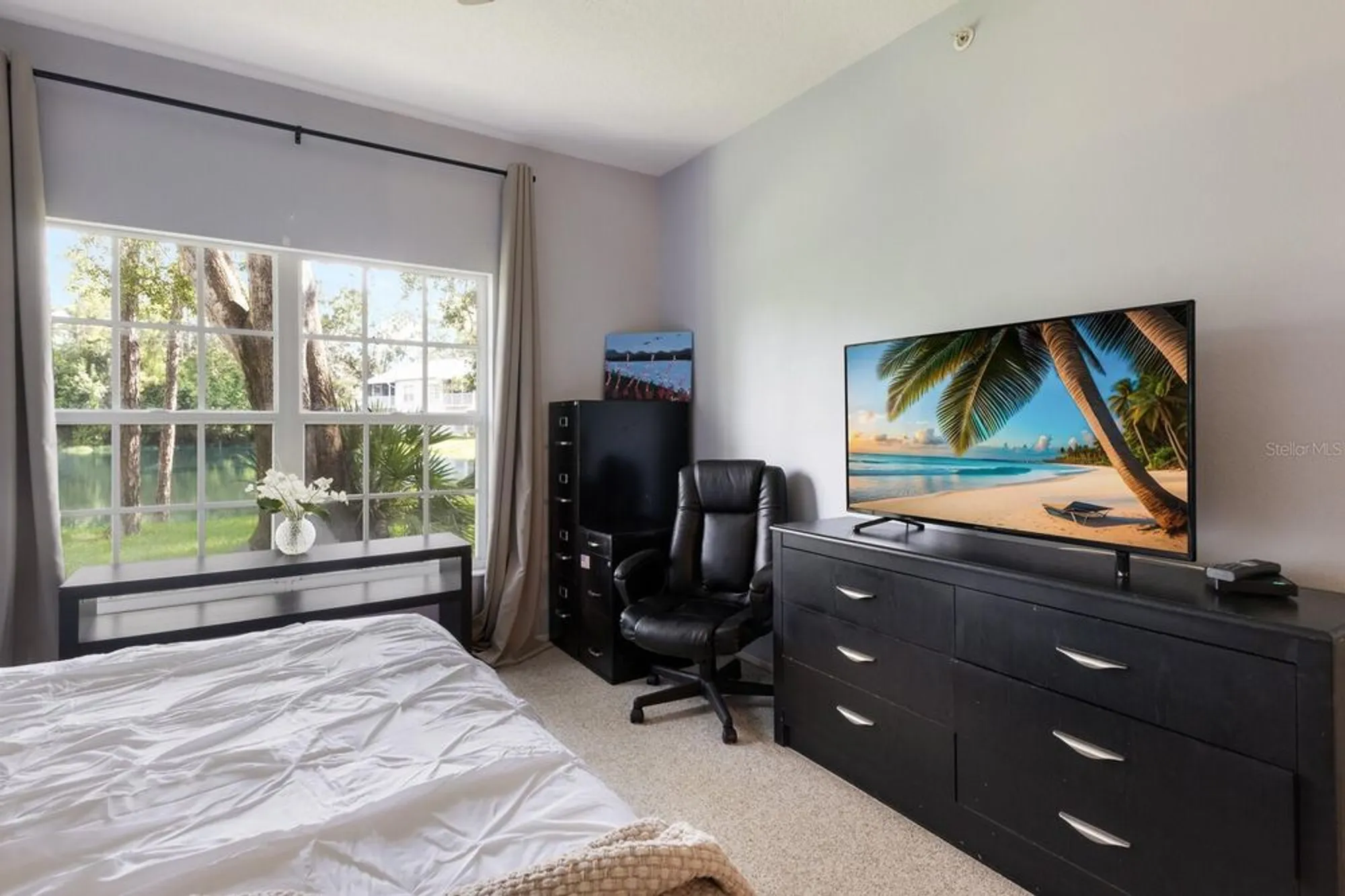 Property Slideshow image 14 of 30 | 6315 green oak cir # 13a, Bradenton, FL, 34203