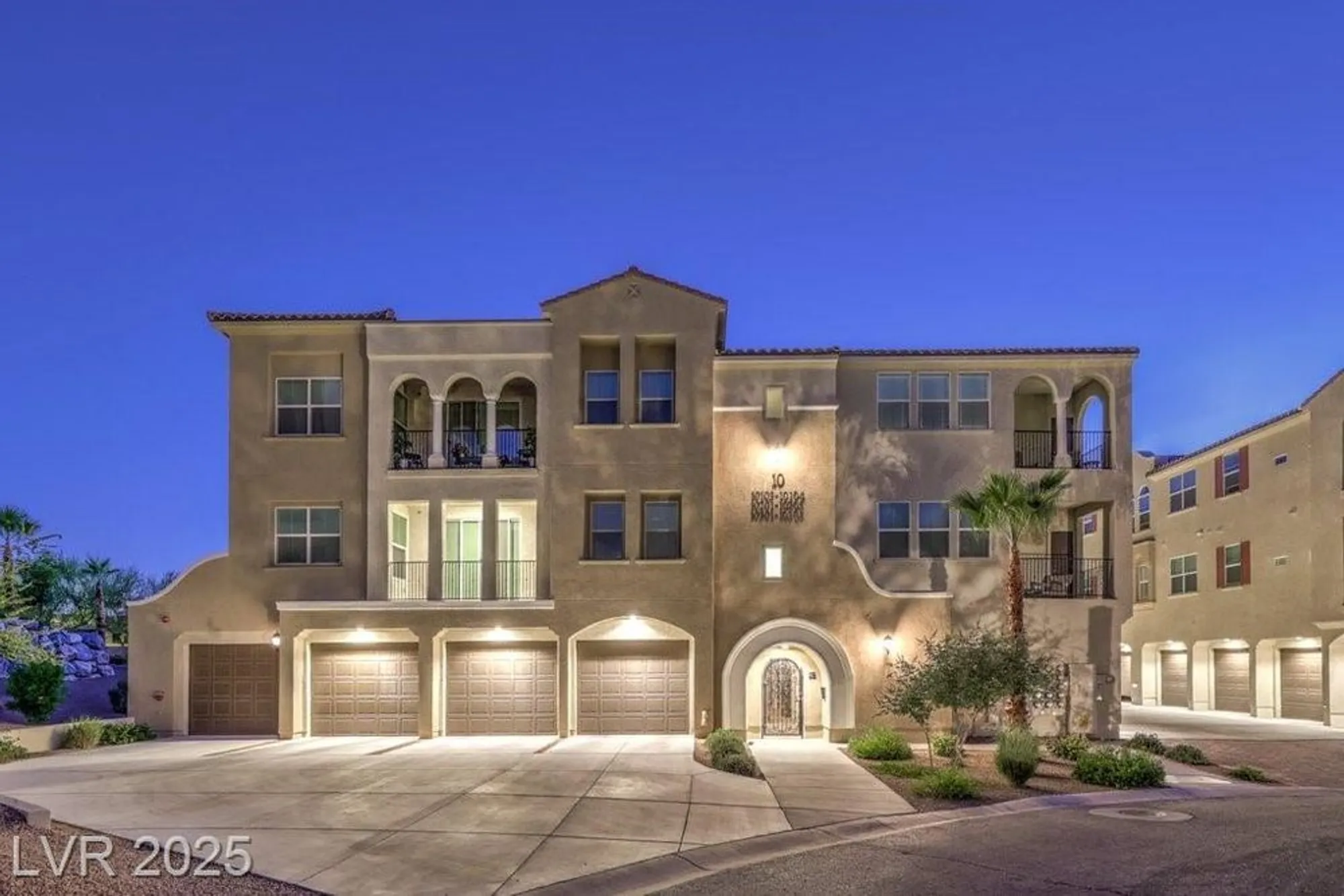 Property Slideshow image 17 of 66 | 2555 hampton rd 10304, Henderson, NV, 89052
