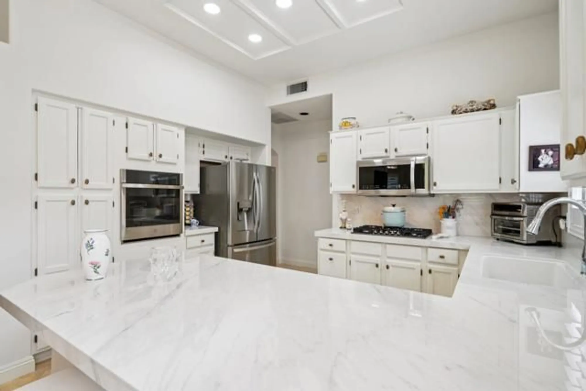 Property Slideshow image 17 of 37 | 78259 yucca blossom dr, Palm Desert, CA, 92211