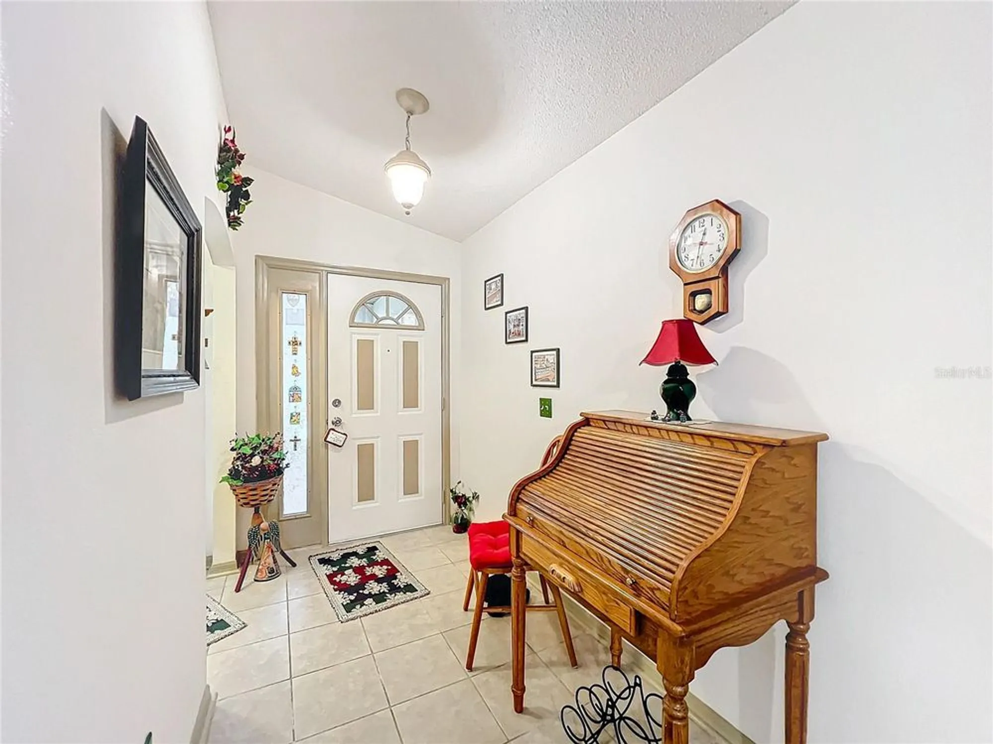 Property Slideshow image 3 of 27 | 2206 silver lakes dr, Lakeland, FL, 33810