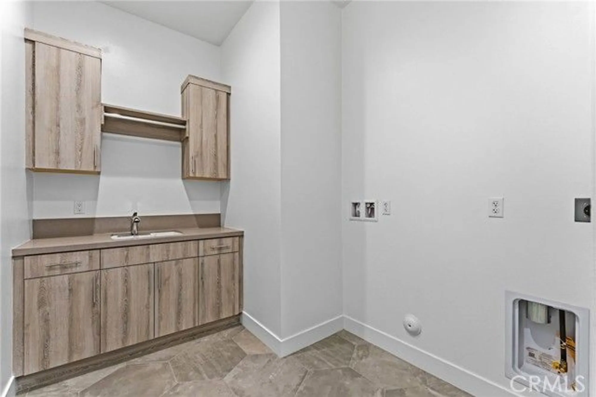 Property Slideshow image 10 of 27 | 1410 celadon st, Palm Springs, CA, 92262