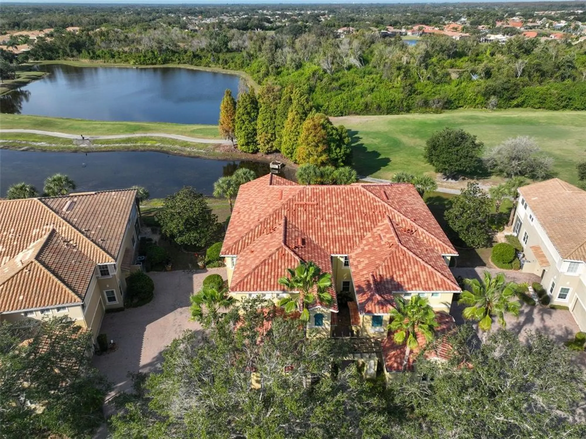 Property Slideshow image 44 of 56 | 1417 emerald dunes dr, Sun City Center, FL, 33573