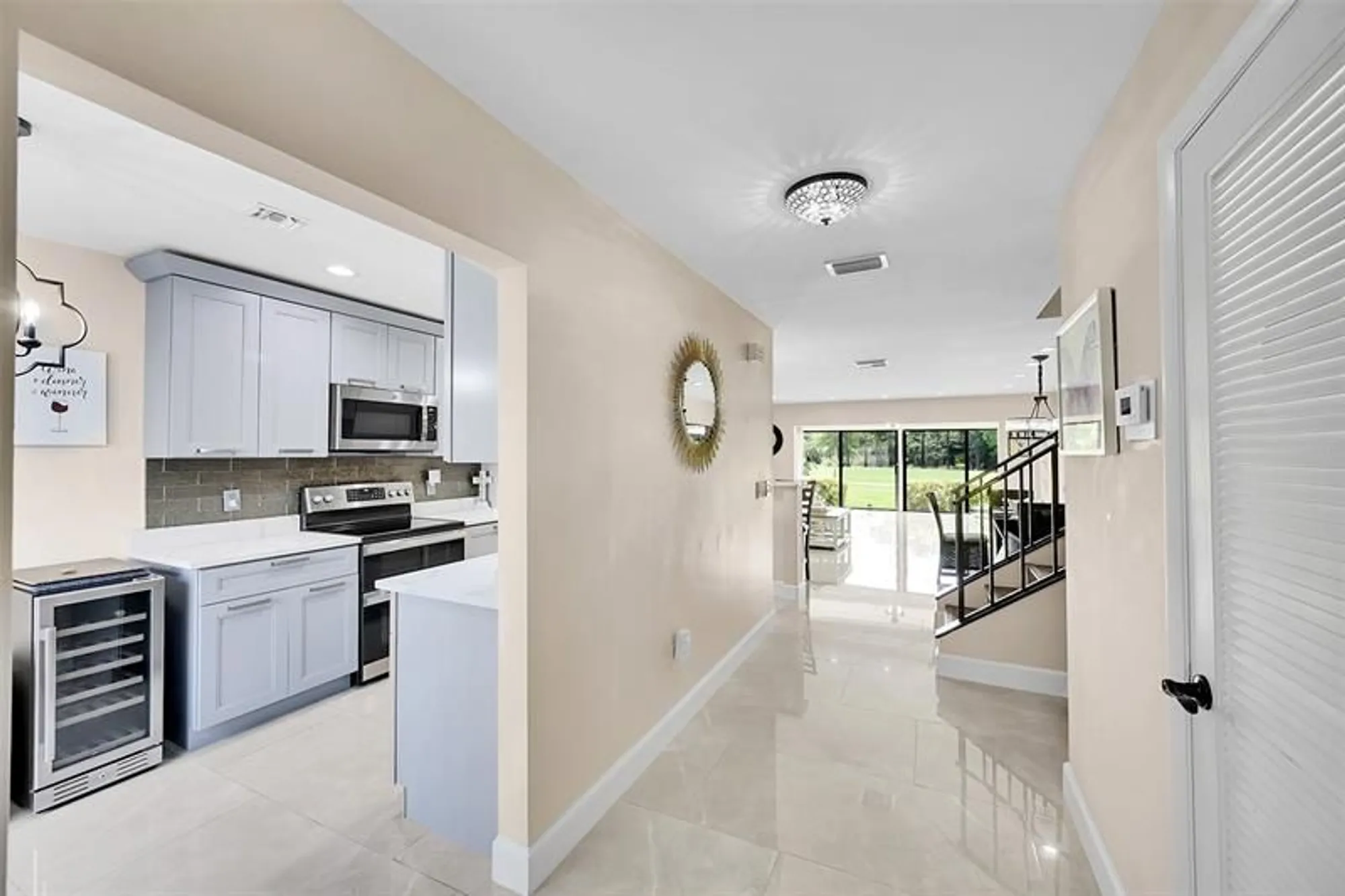 Property Slideshow image 9 of 61 | 21207 lago cir d, Boca Raton, FL, 33433