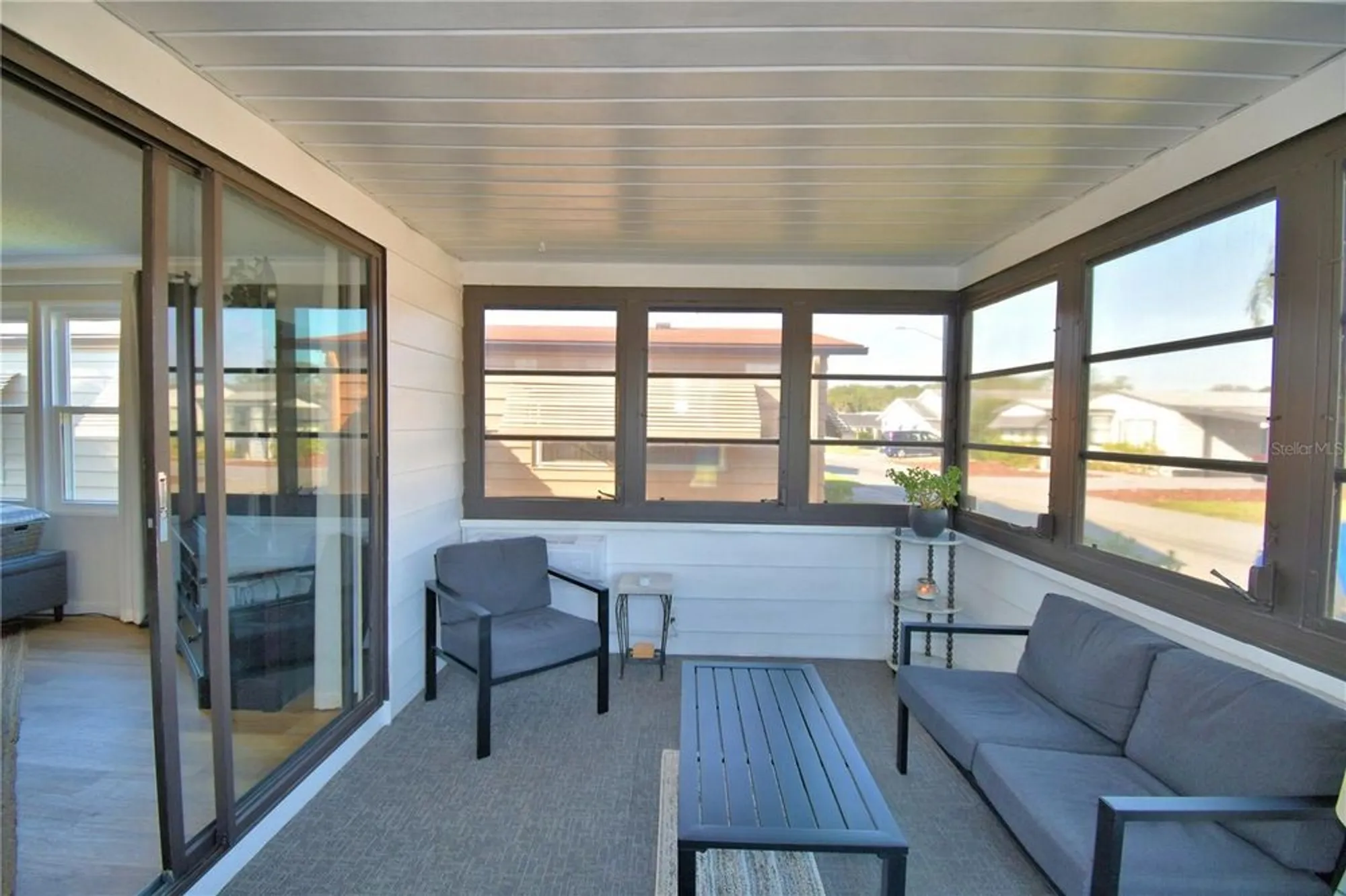 Property Slideshow image 21 of 50 | 4849 goldenview ln, Lakeland, FL, 33811