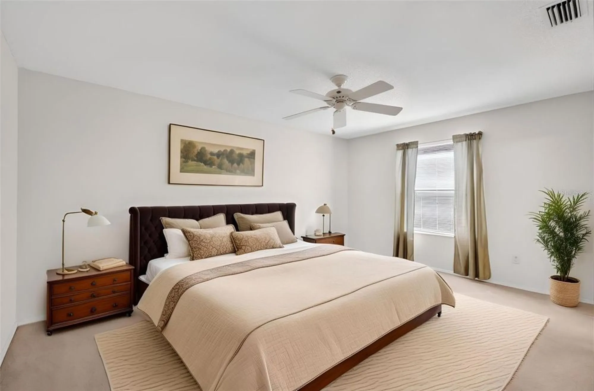 Property Slideshow image 15 of 35 | 2475 laurel bay ln, The Villages, FL, 32162