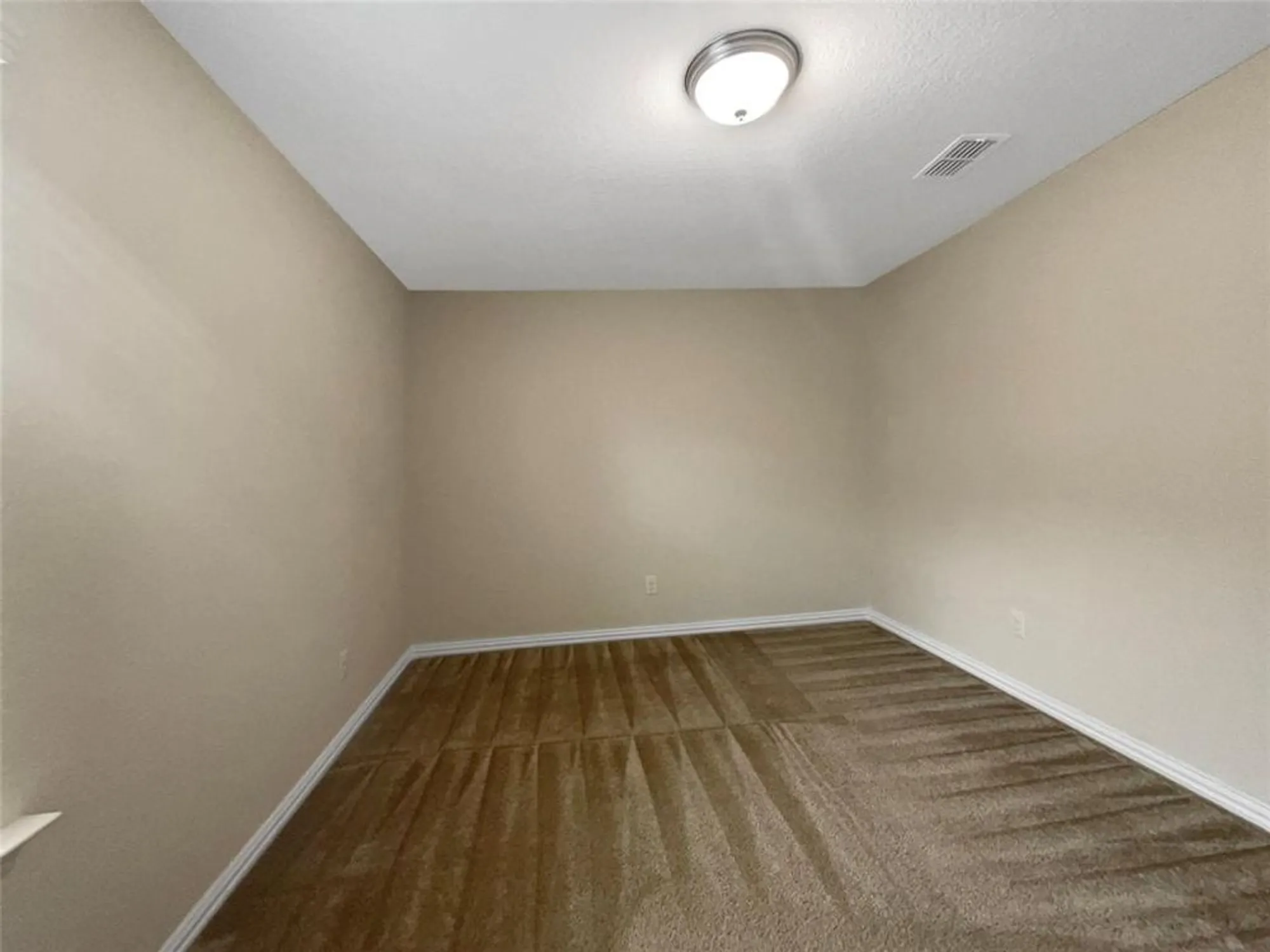 Property Slideshow image 15 of 23 | 1932 marsh point dr, Frisco, TX, 75036