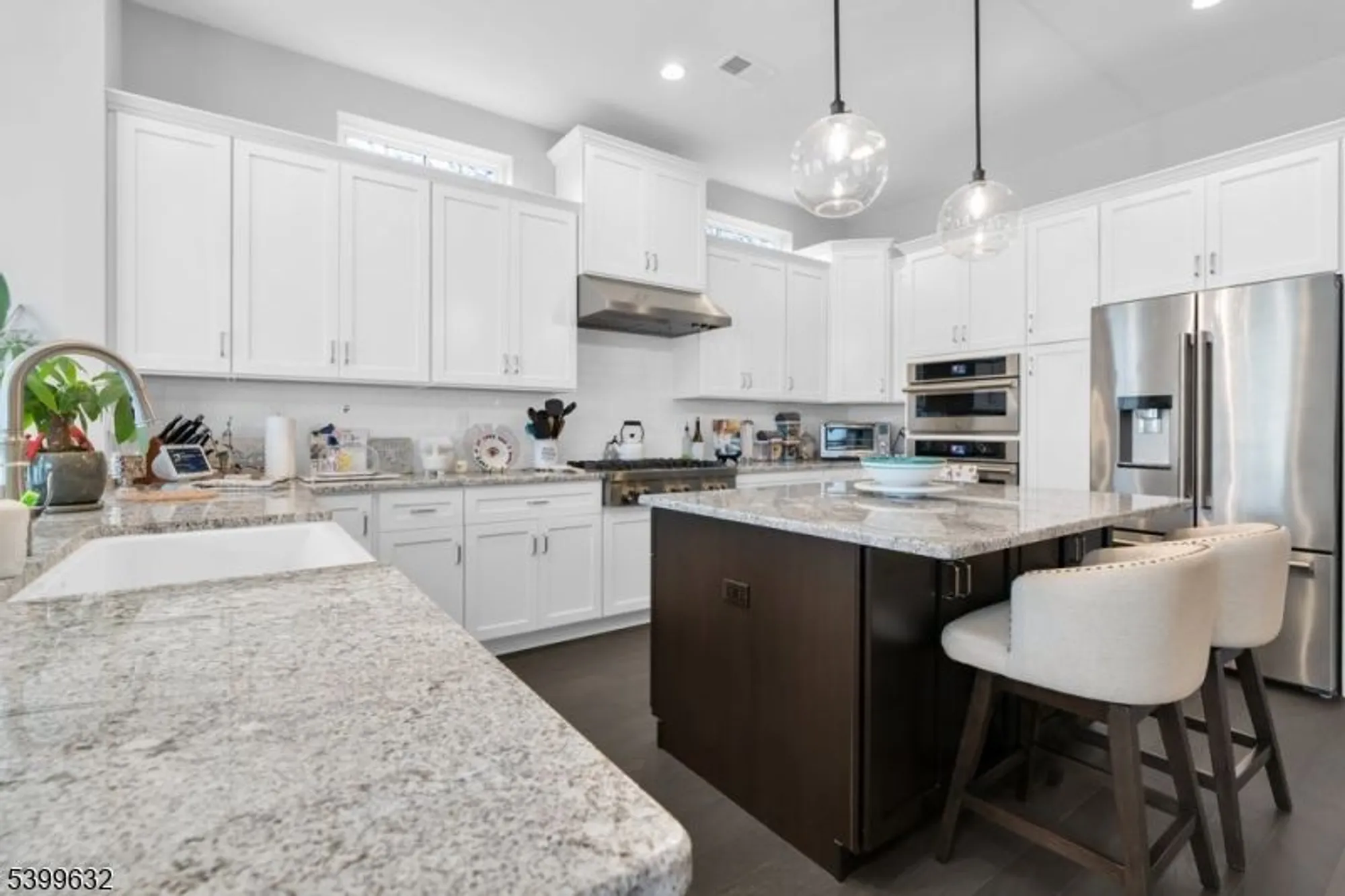 Property Slideshow image 11 of 44 | 48 drake way, Flanders, NJ, 07836