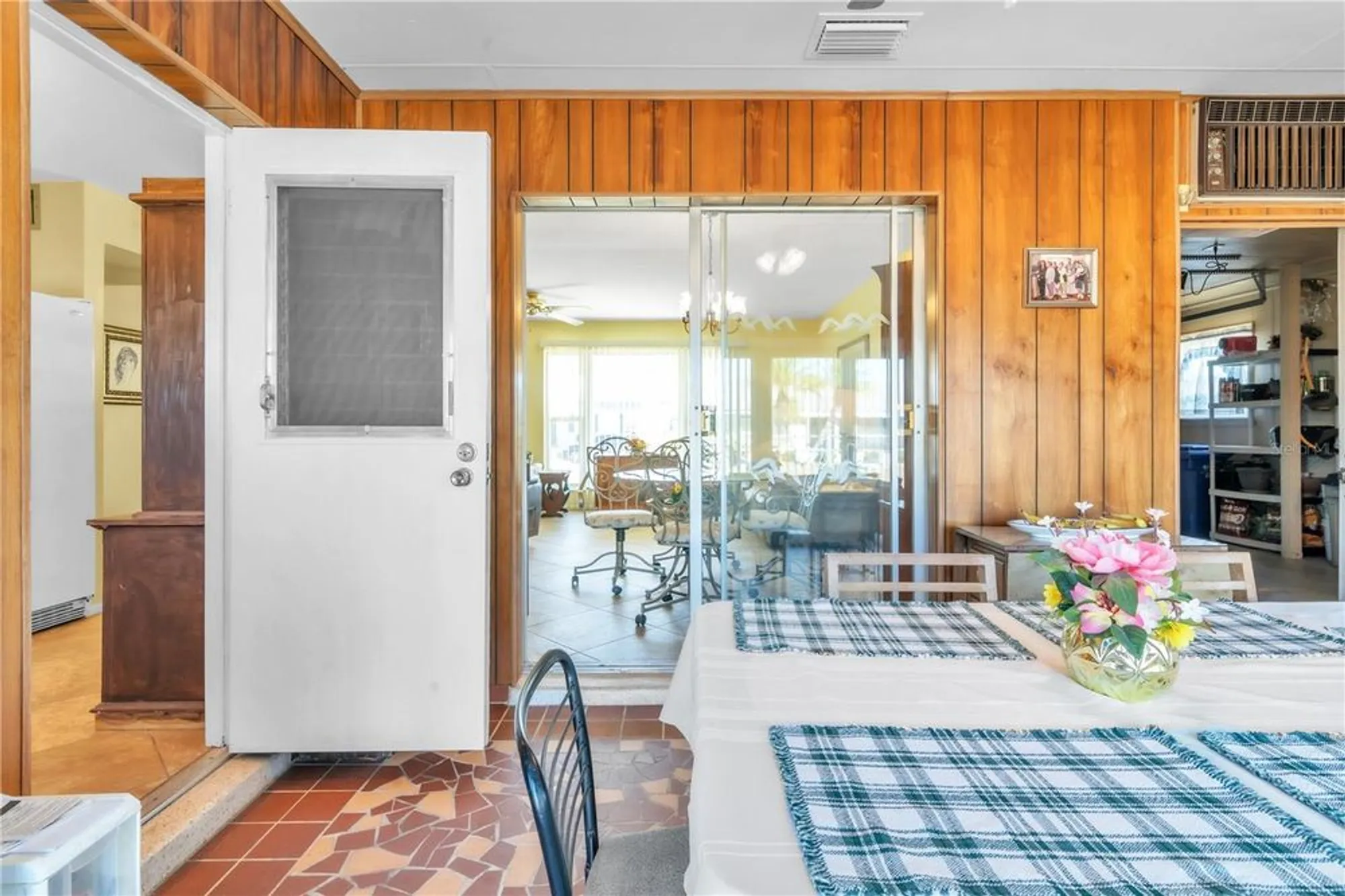 Property Slideshow image 13 of 53 | 735 torrey pines ave, Sun City Center, FL, 33573