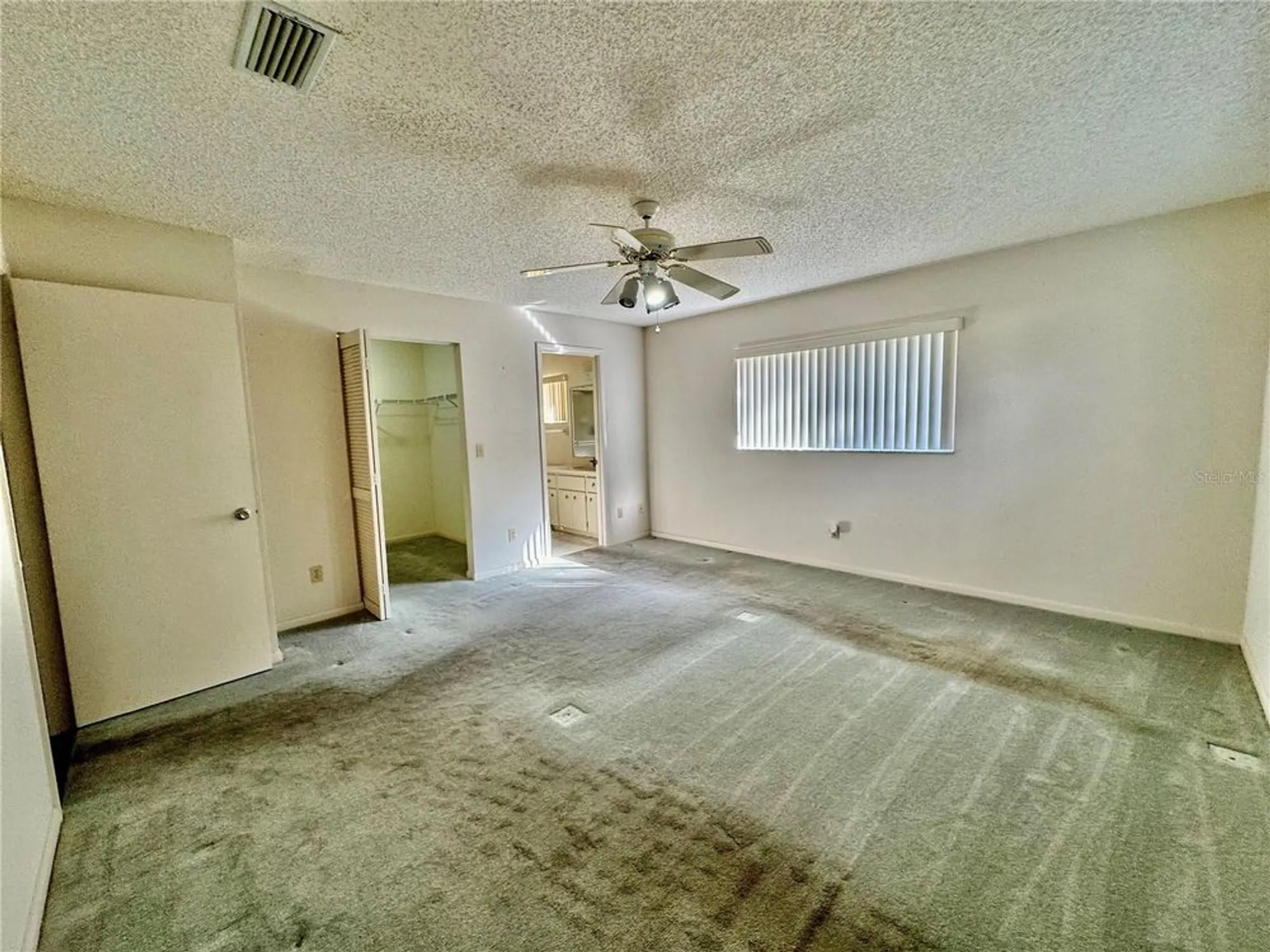 Property Slideshow image 15 of 28 | 8426 sw 92nd ln f, Ocala, FL, 34481